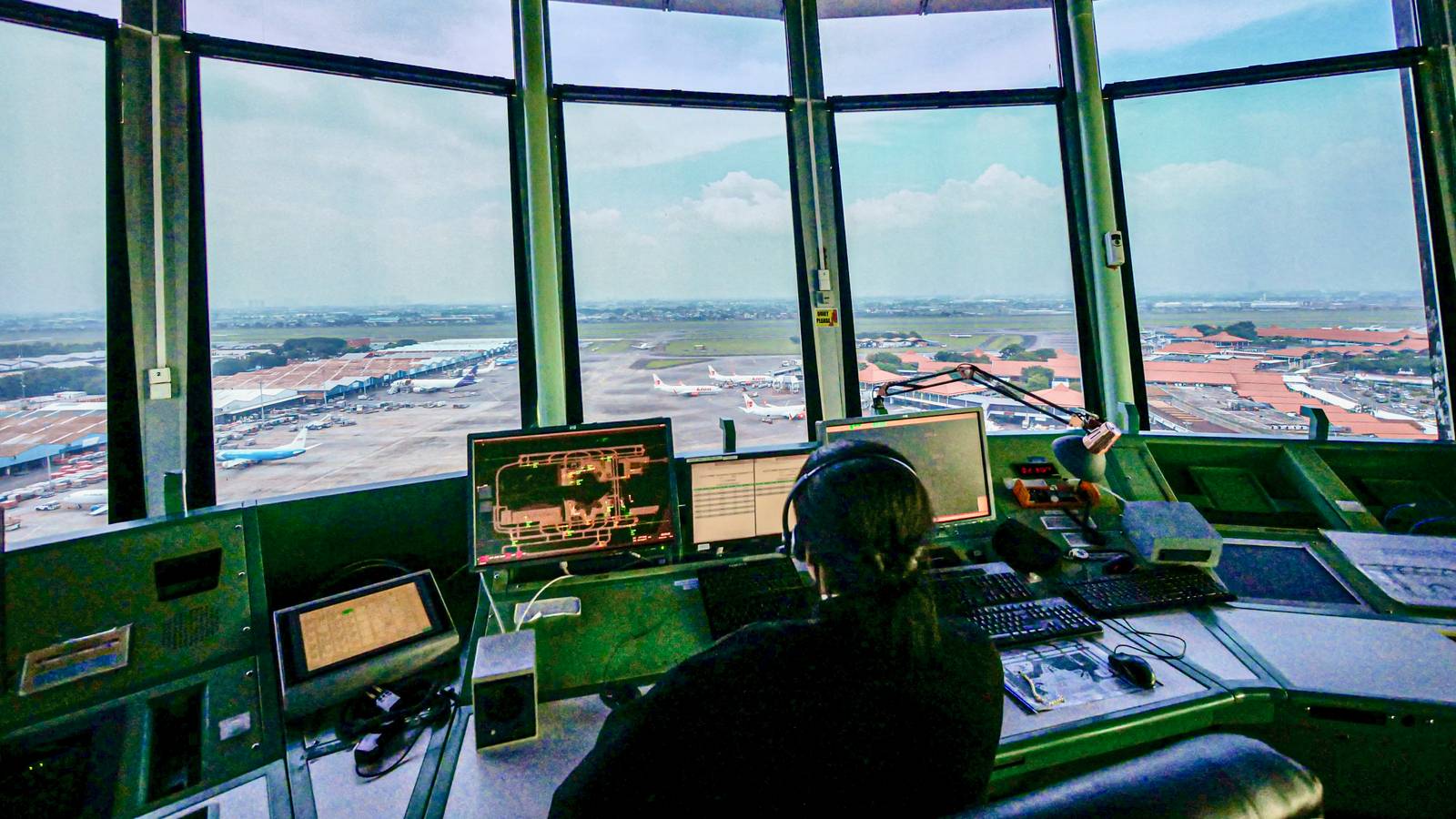 1600x900 Things In Air Traffic Control That You Just Can't Unsee