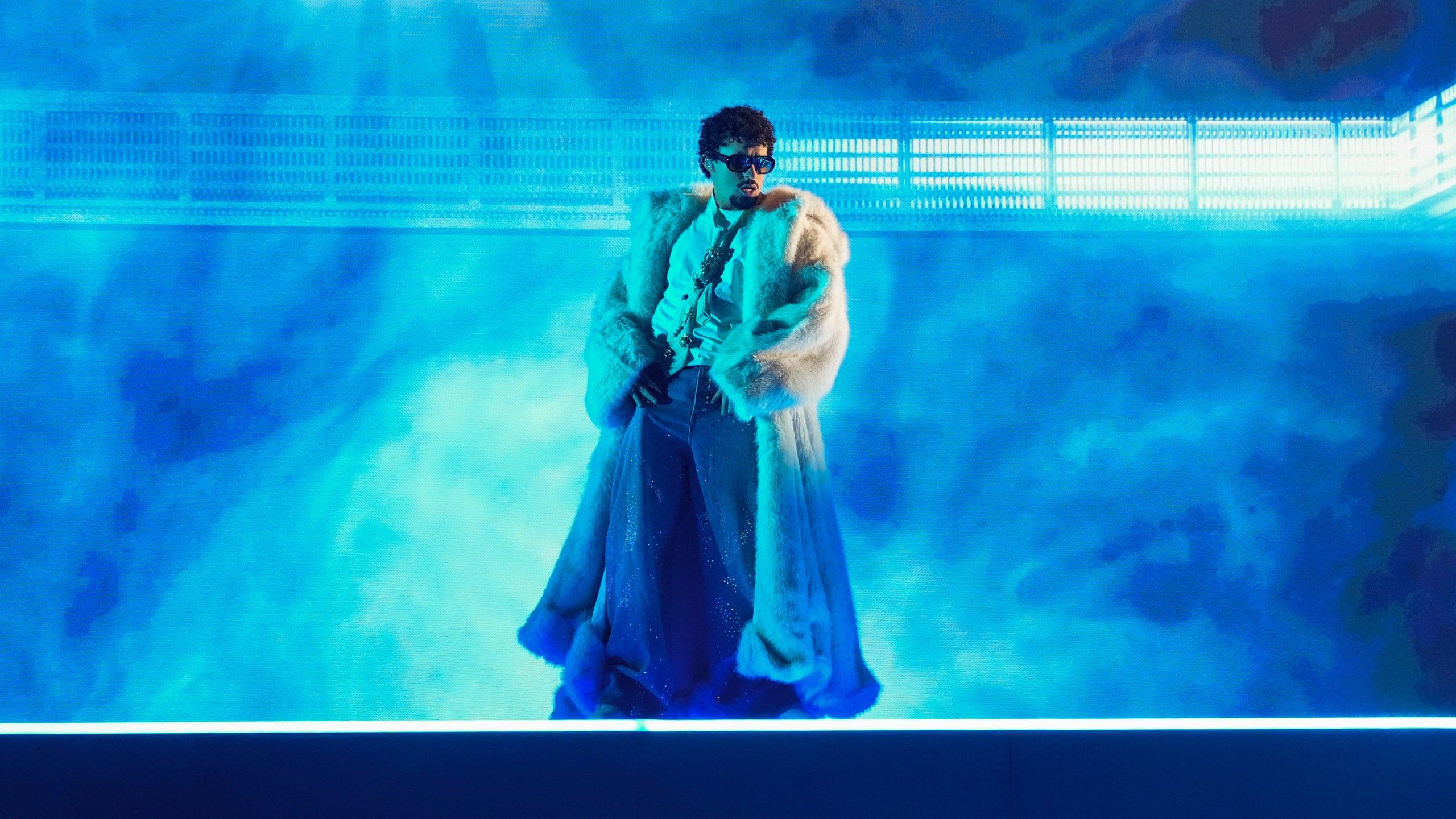 2560x1440 Bad Bunny's 'Debí Tirar Más Fotos' could make Grammy history