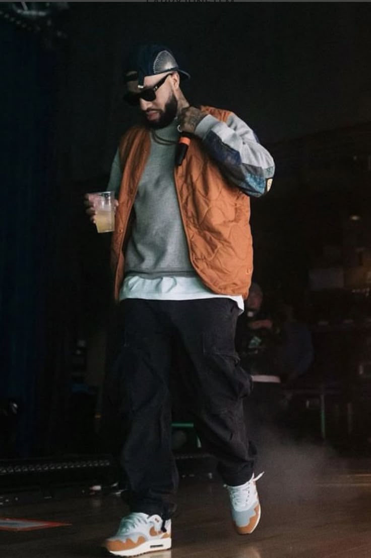 736x1106 Larry june aesthetic wallpaper. Larry june porsche, Street fashion men streetwear