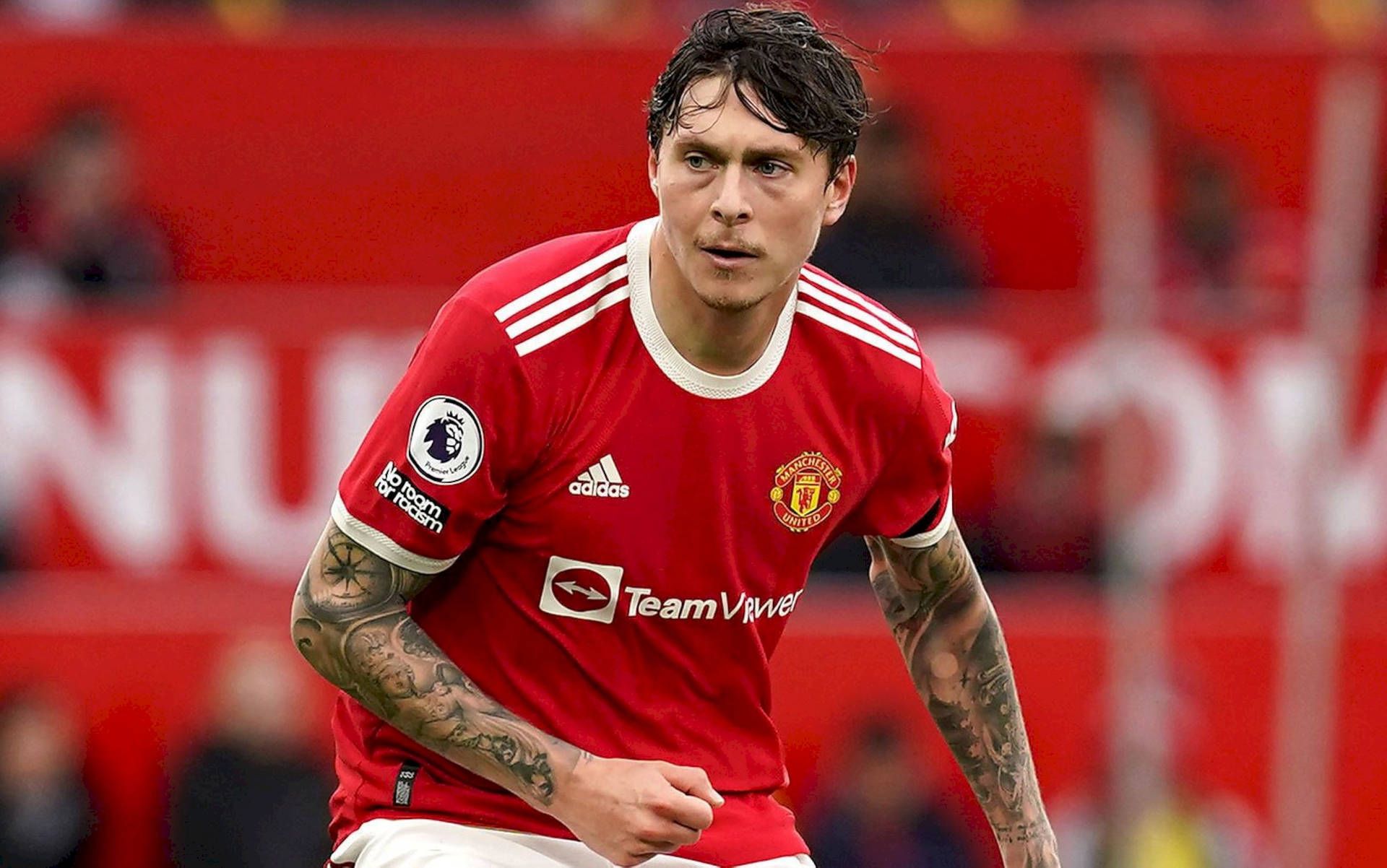 1920x1202 Download Victor Lindelof Manchester United Action Wallpaper
