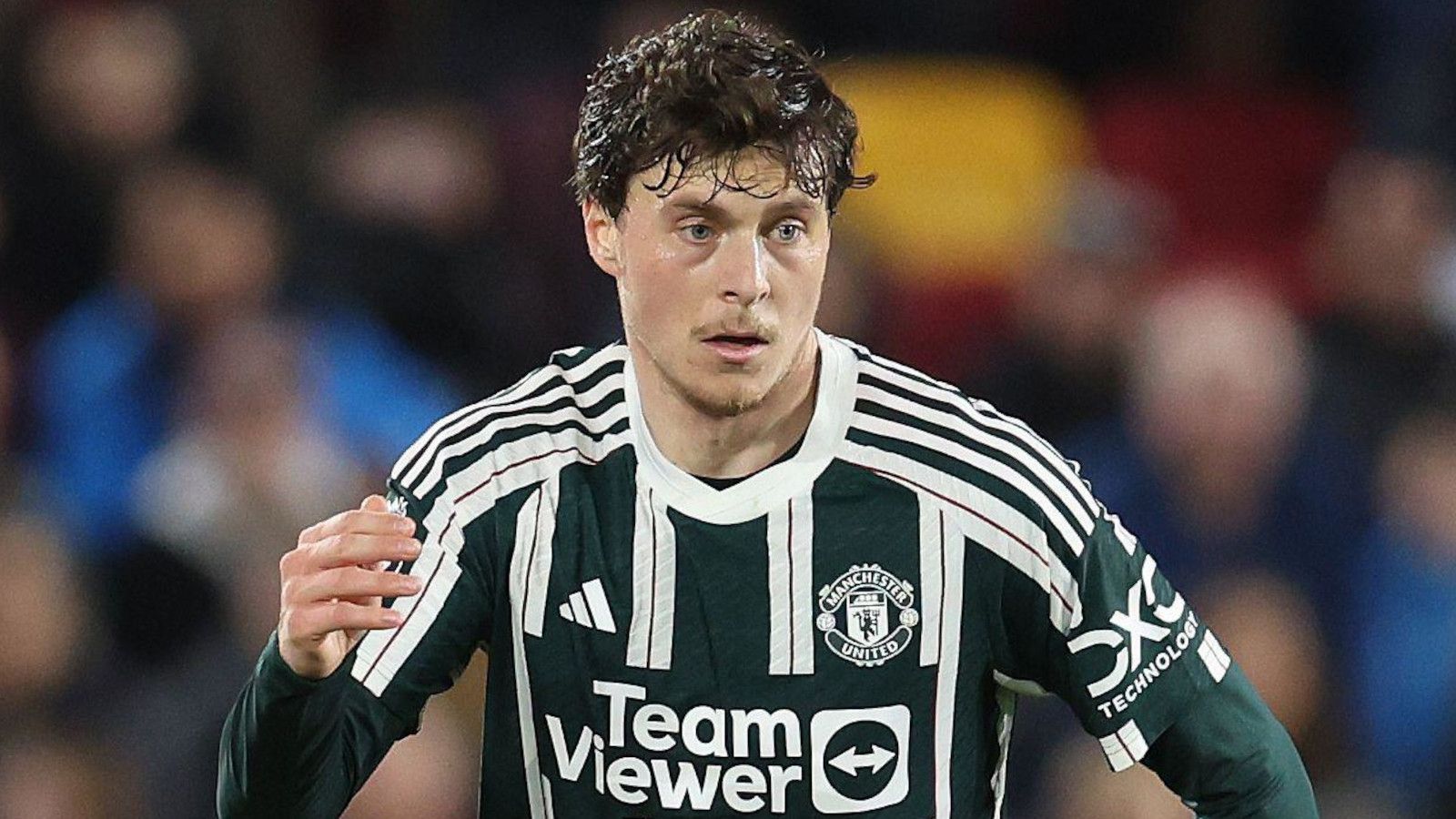 1600x900 Vodacom Soccer. News. Victor Lindelof excited to be joining 'massive club' Aston Villa after Man Utd departure