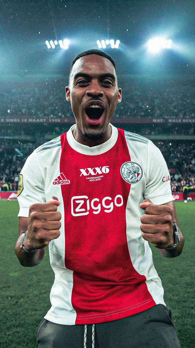675x1200 AFC Ajax on X