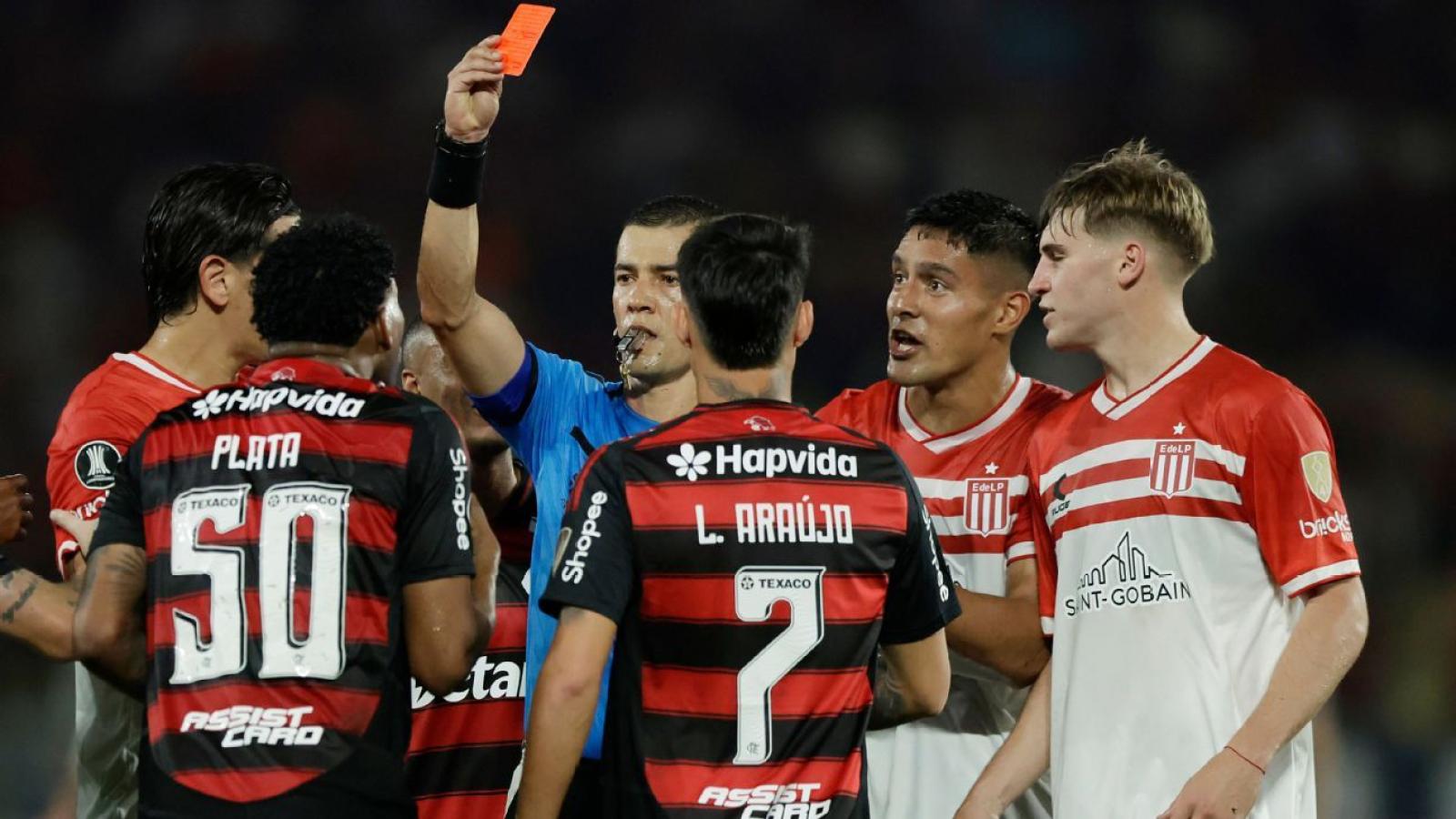 1600x900 La explicación del VAR sobre la expulsión de Gonzalo Plata y la decisión que tomó Flamengo. El Gráfico