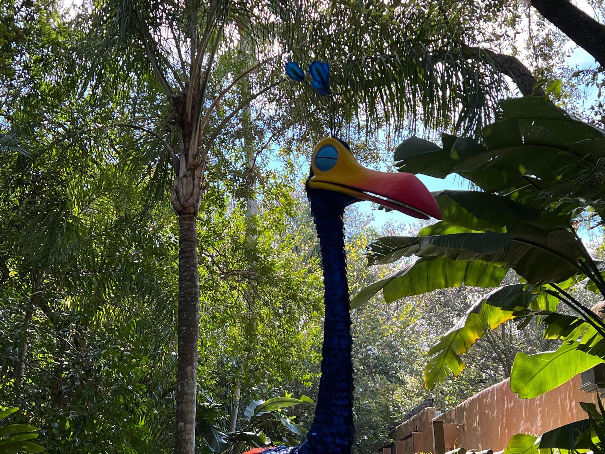 2048x1536 Kevin From UP! Returns to Animal Kingdom
