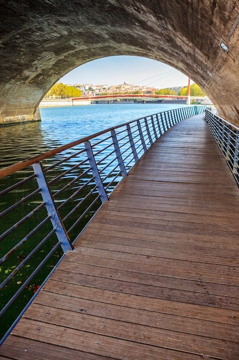 493x740 Covered footbridge Image