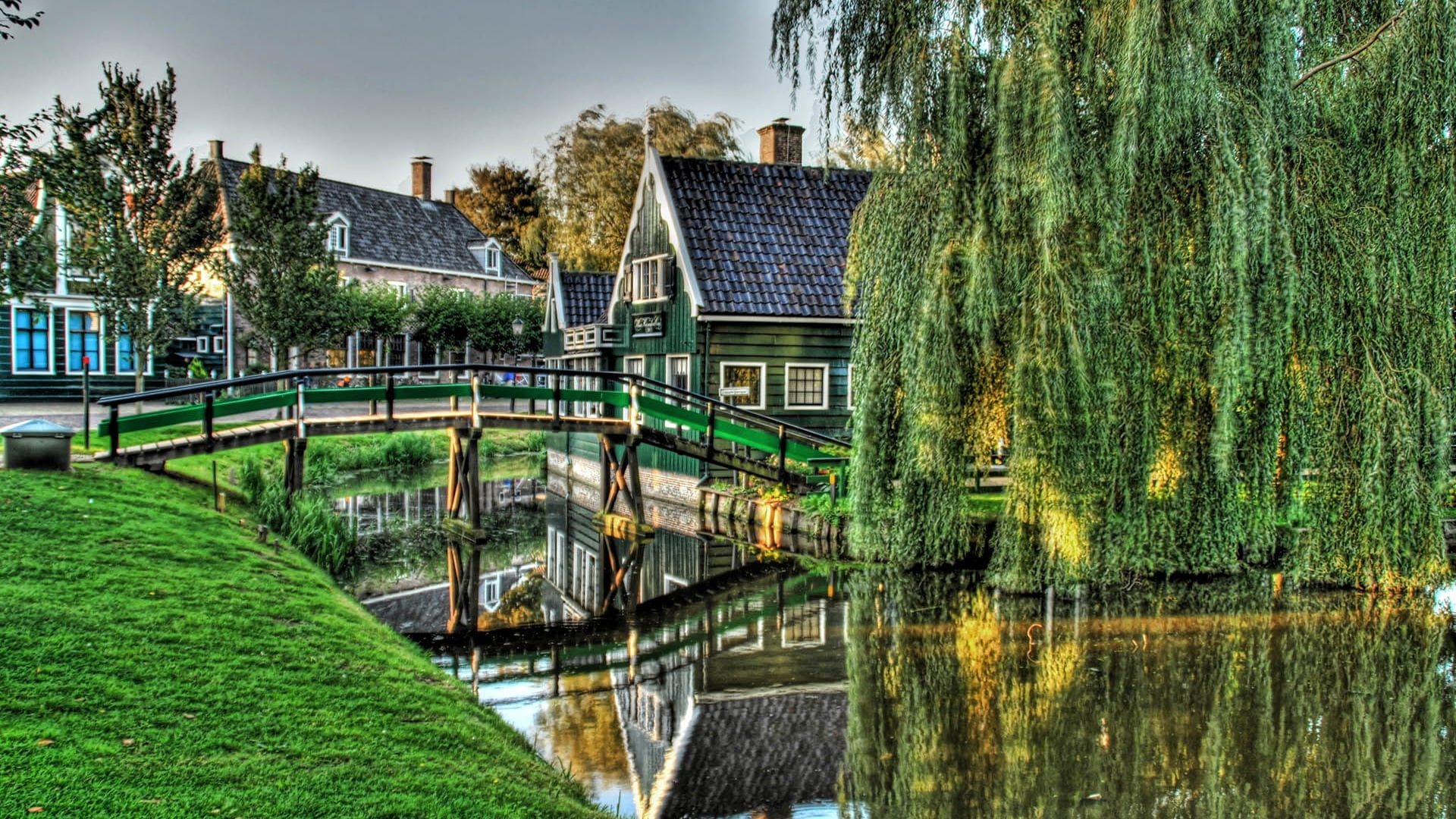 1920x1080 Houses near body of water with footbridge HD wallpaper