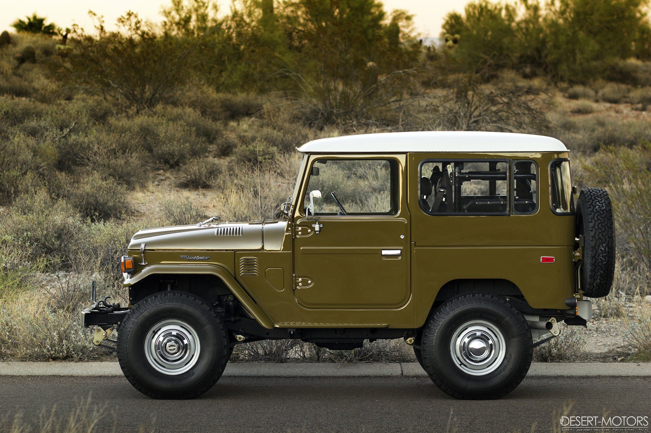 2560x1706 Toyota, Fj Land, Cruiser, Suv, 4x4 Wallpaper HD / Desktop and Mobile Background