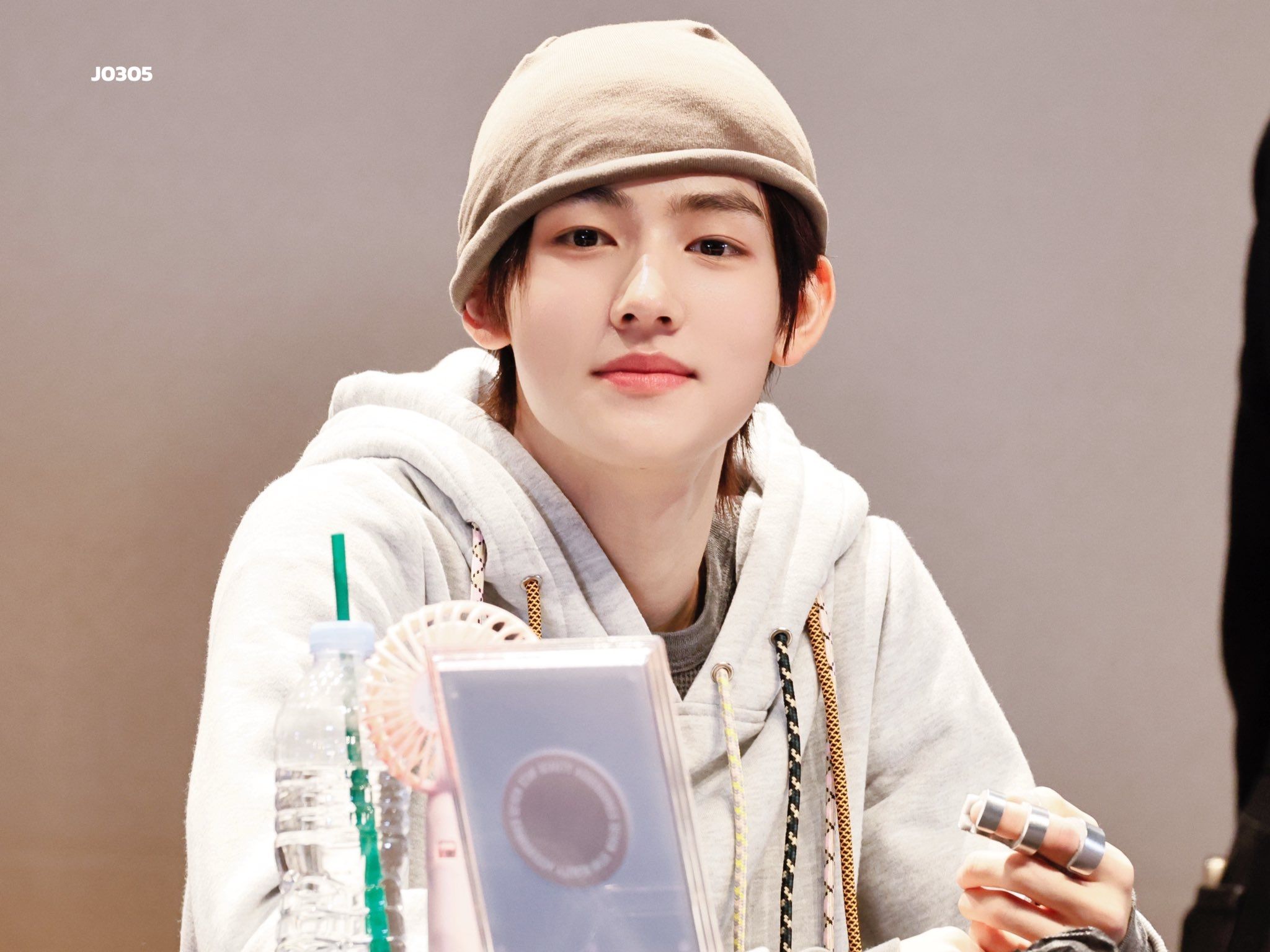 2048x1536 Seonghyeon