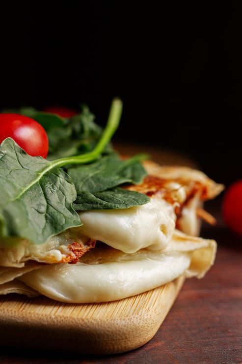 493x740 Cheese calzone Image