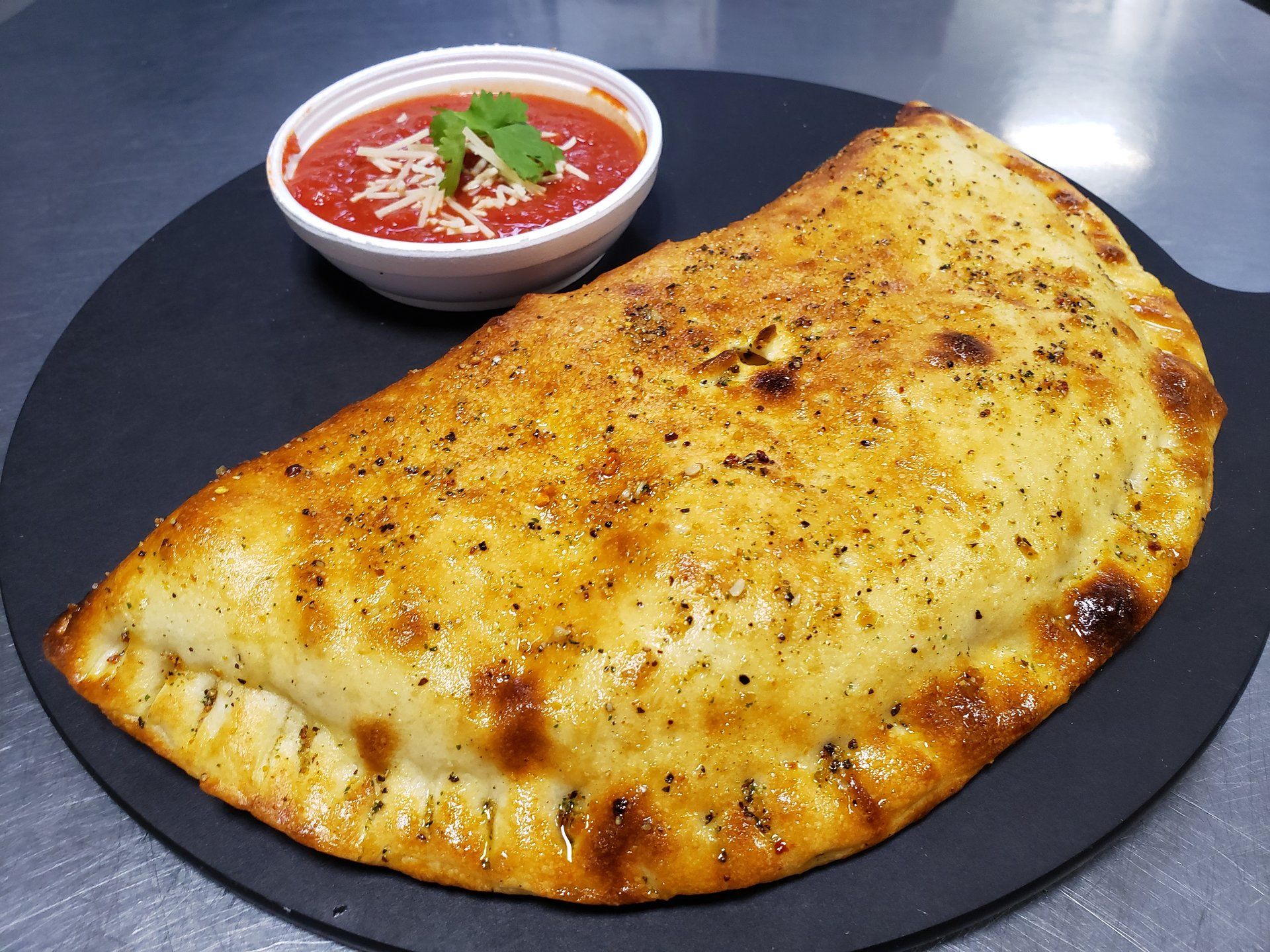1920x1440 Buffalo Chicken Calzone