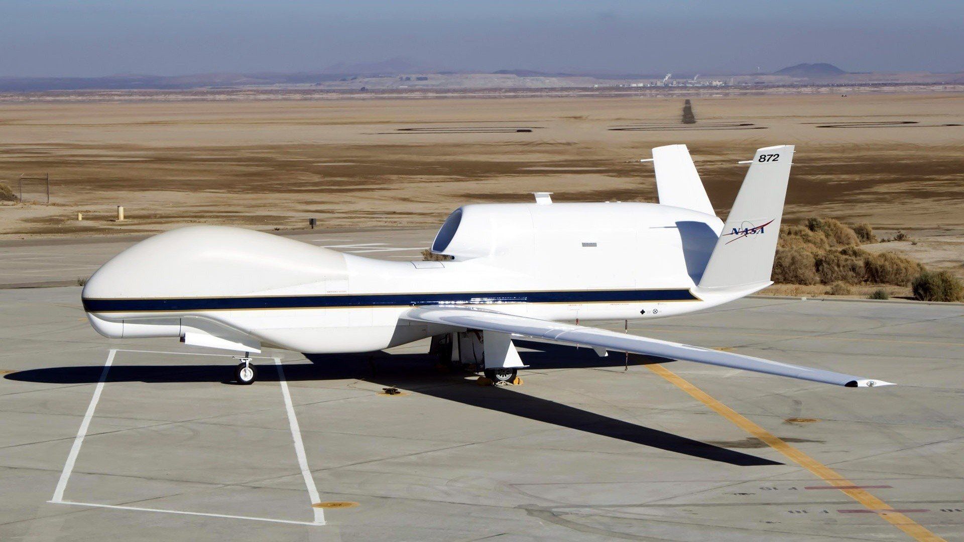 1920x1080 RQ 4 Global Hawk HD Military Surveillance Drone Wallpaperx1080