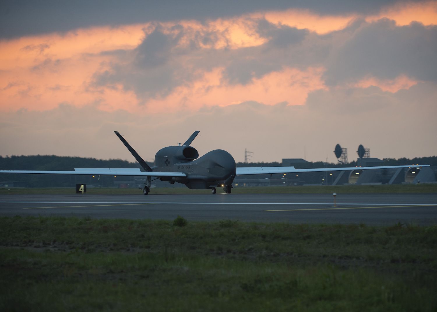 1500x1071 With an Eye Toward China, Pentagon Weighs Slashing Global Hawk Drone