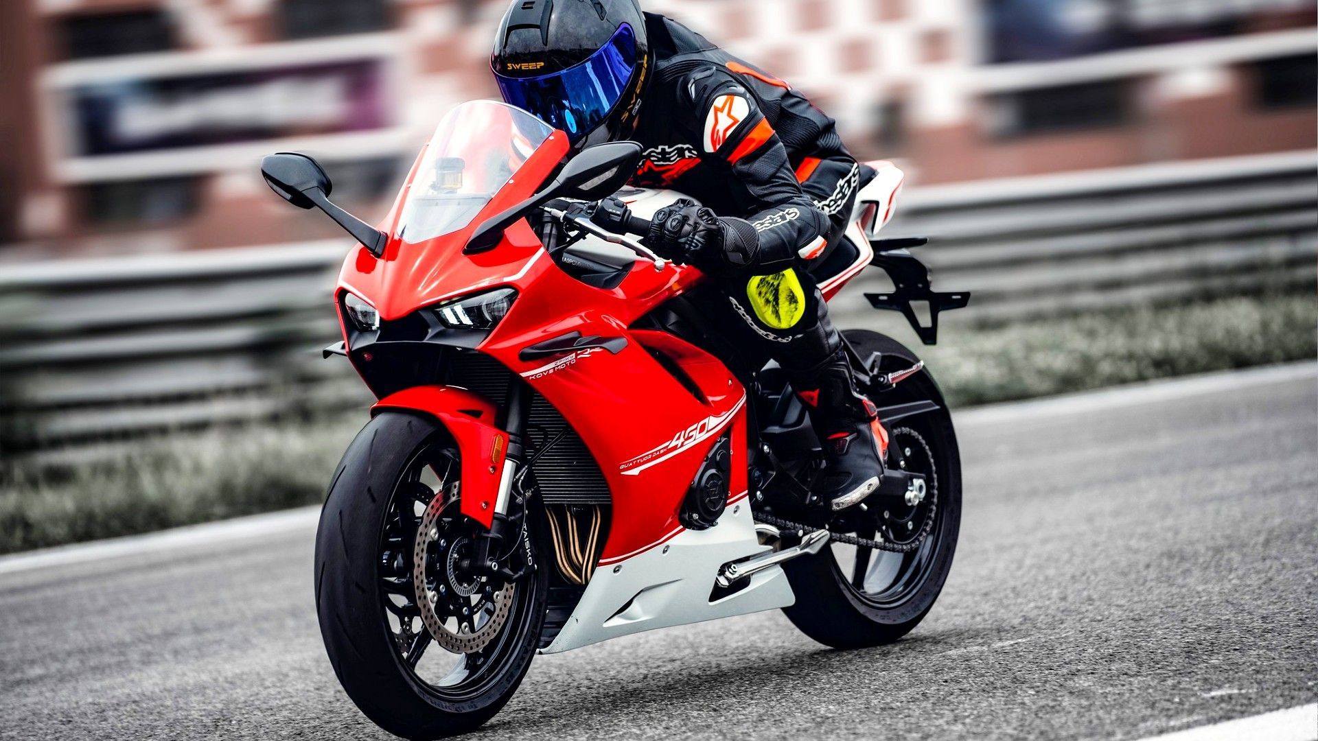 1920x1080 The Kawasaki Ninja ZX 4RR Already Has A Chinese Enemy