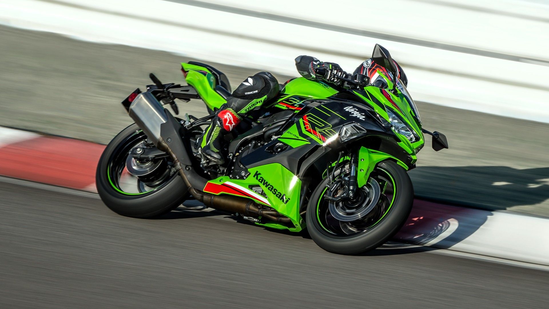 1920x1080 Kawasaki Ninja ZX 4RR: Performance, Price, And Photo