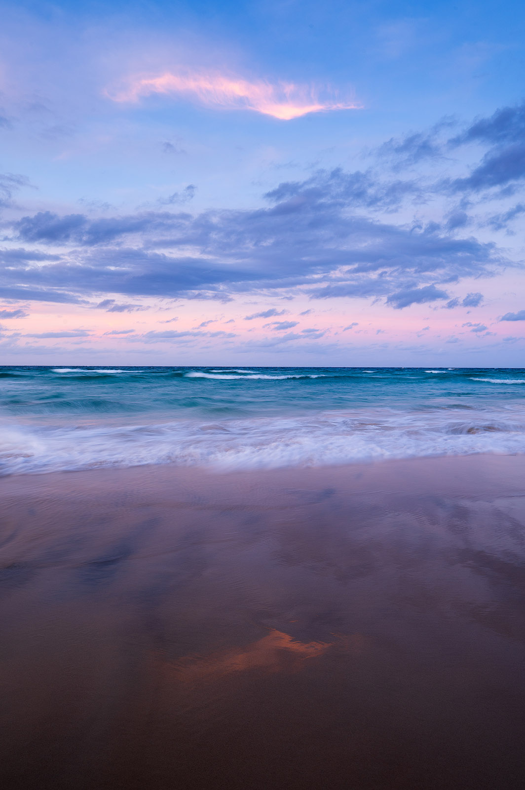 1064x1600 Cotton Sky Waves Gorlin Landscape Photography