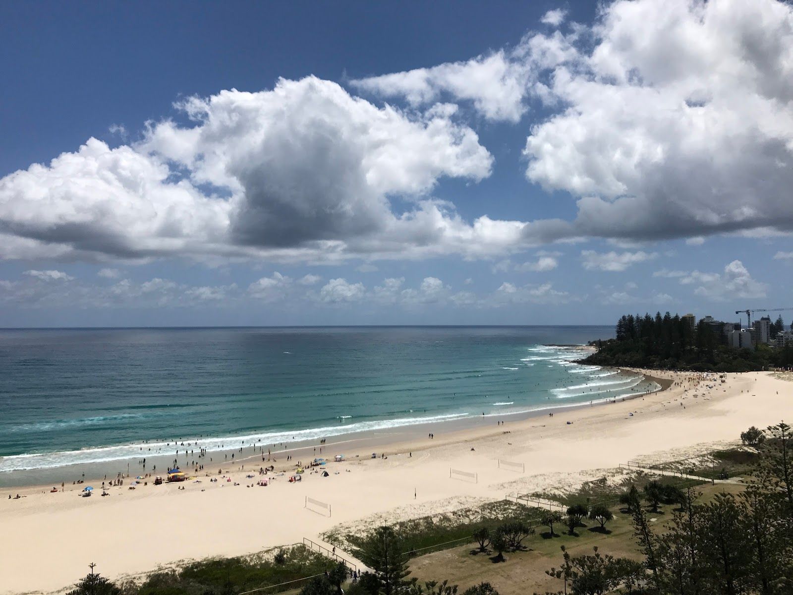 1600x1200 Coolangatta Beach (Greenmount Beach). New South Wales, Australia features, map, photo