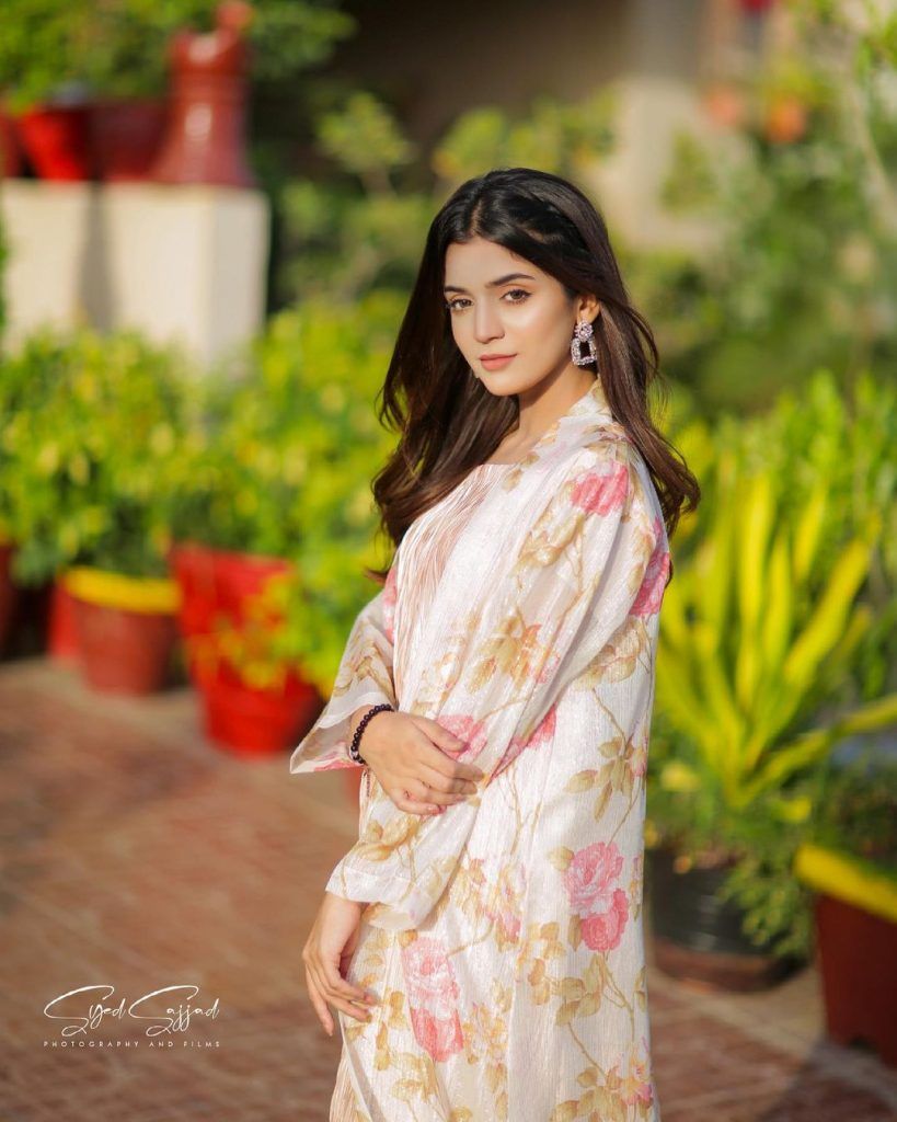 819x1024 Latest Beautiful Picture Of Actress Laiba Khan