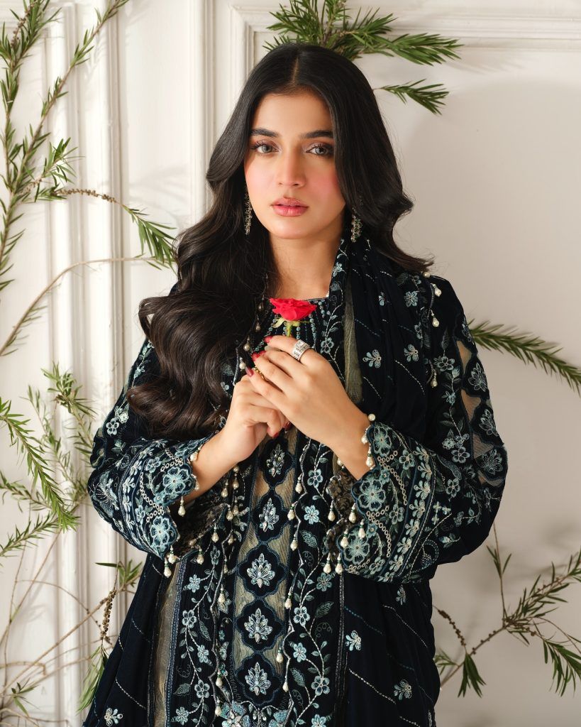 819x1024 Laiba Khan Biography, Age, Instagram & Shoaib Malik Marriage Rumors