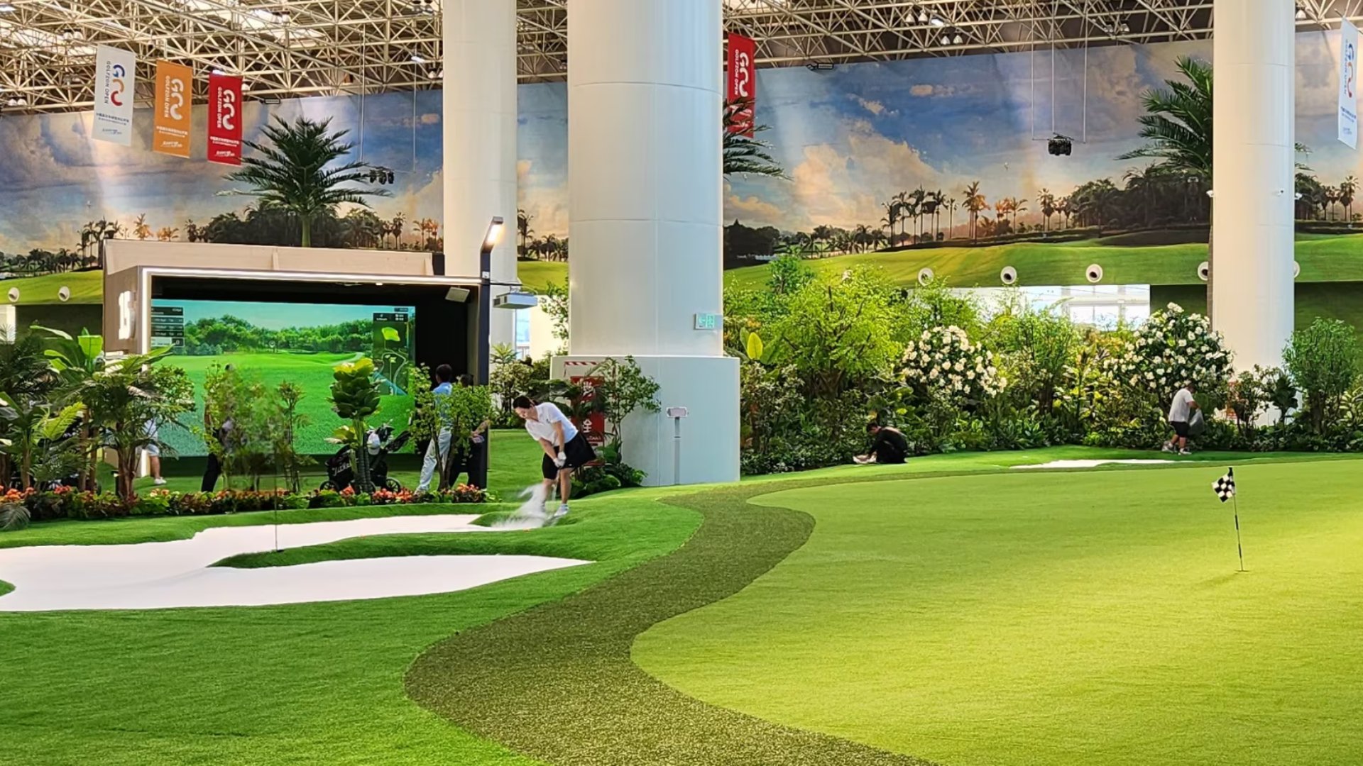 1920x1080 The Viral Indoor Golf Course That Is Blowing Up Social Media