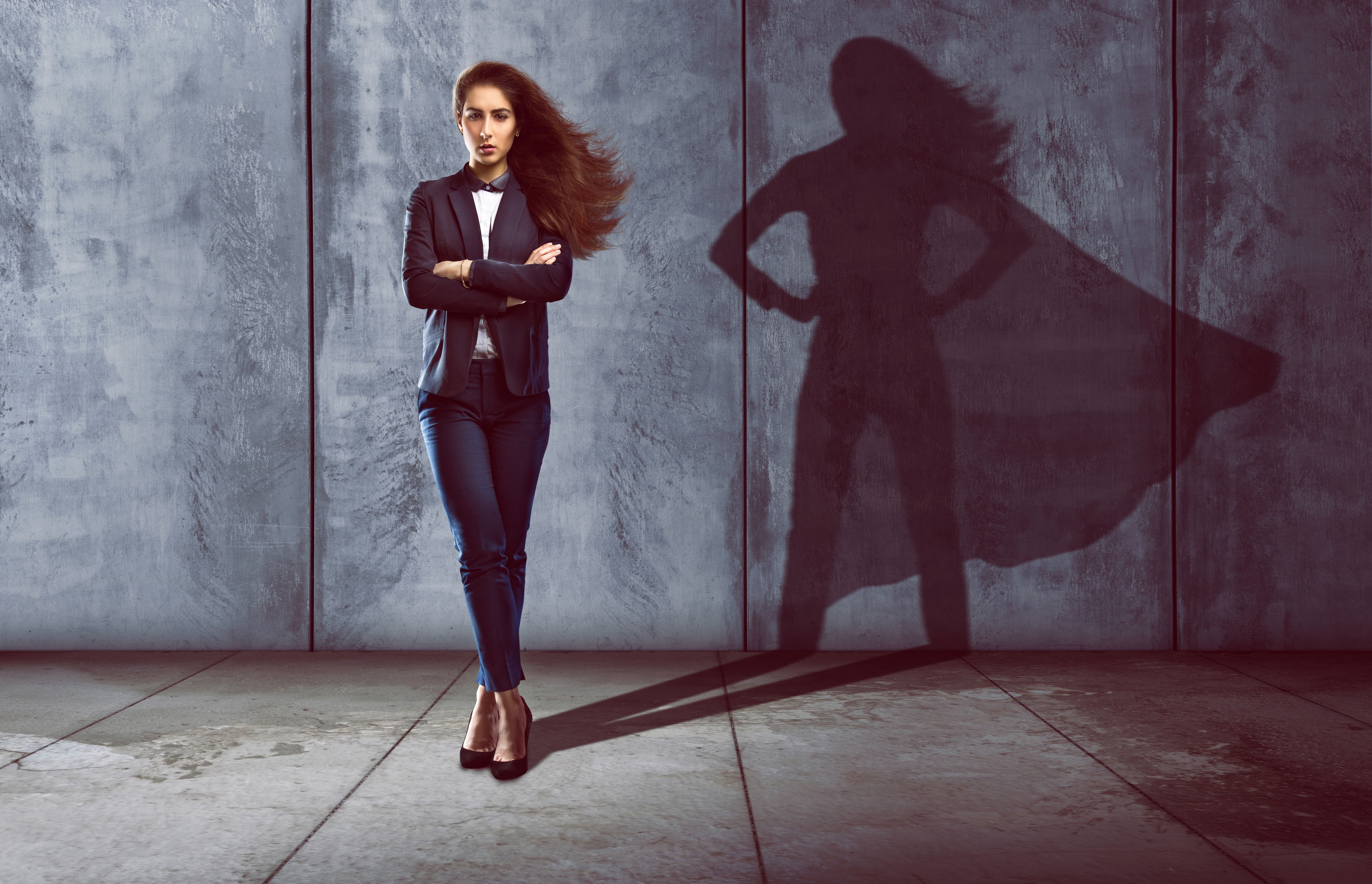 5760x3710 Successful Women Desktop Wallpaper
