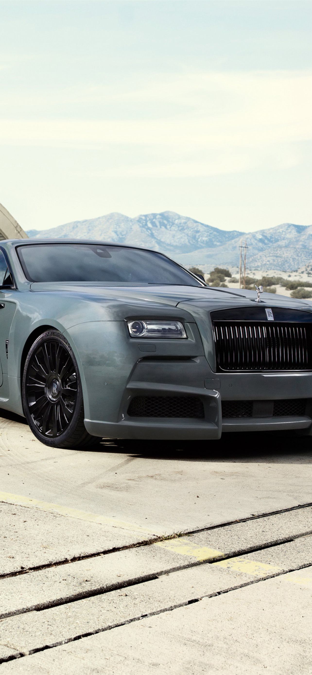 1284x2778 rolls royce wraith iPhone Wallpaper Free Download