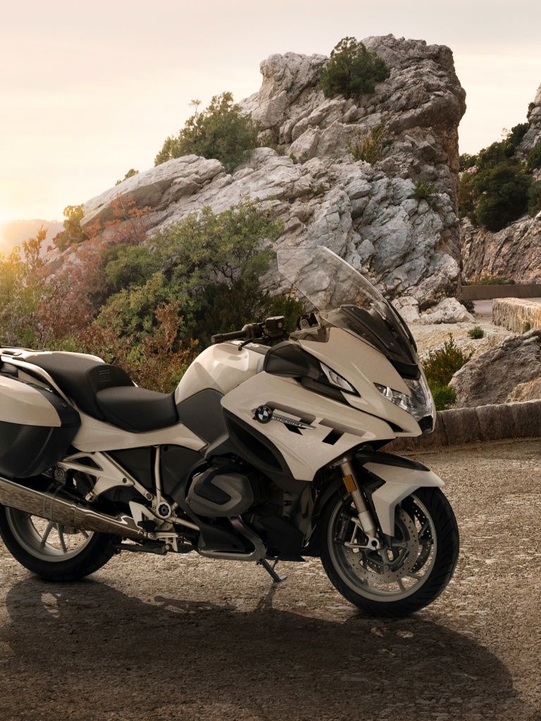 768x1024 BMW R 1250 RT Wallpaper 4K, Touring bike, Motorcycle, 5K