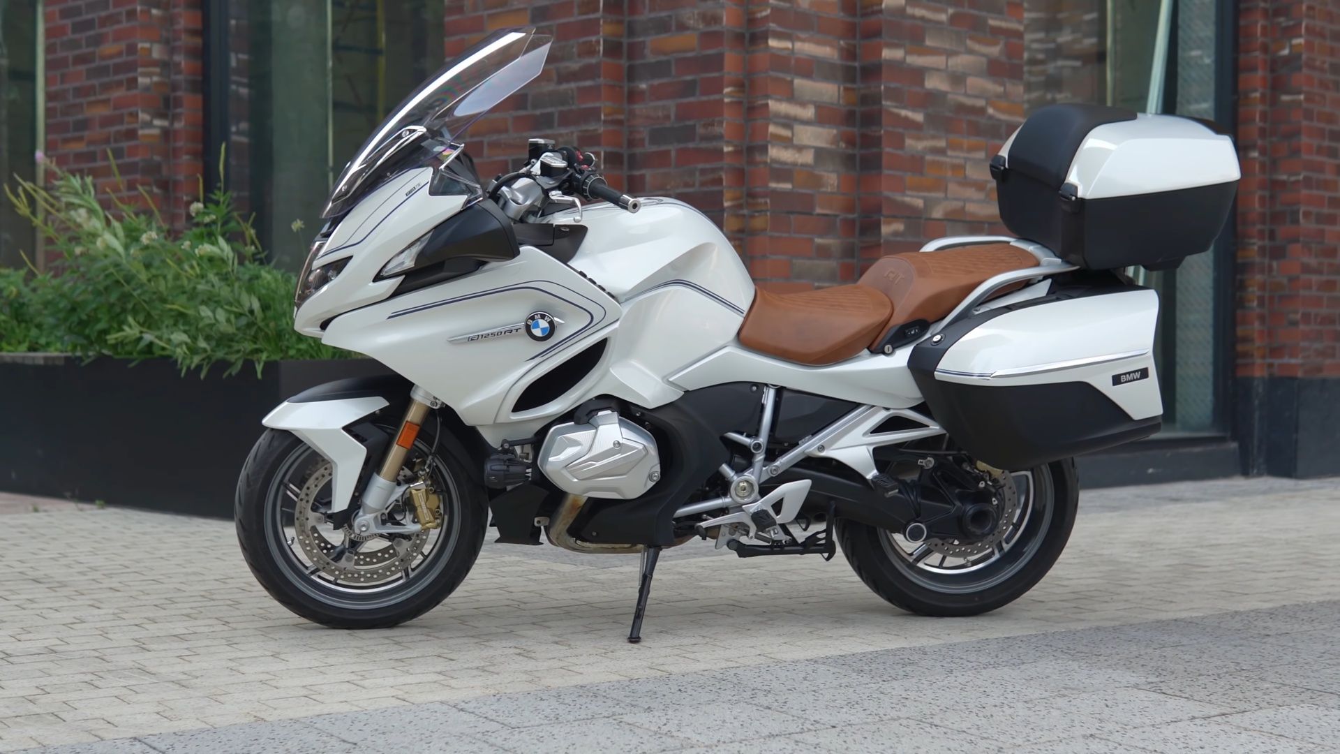 1920x1080 Wallpaper BMW, BMW, BMW R1250RT, moto r1259rt, bmw R1259RT for mobile and desktop, section bmw, resolution 1920x1080