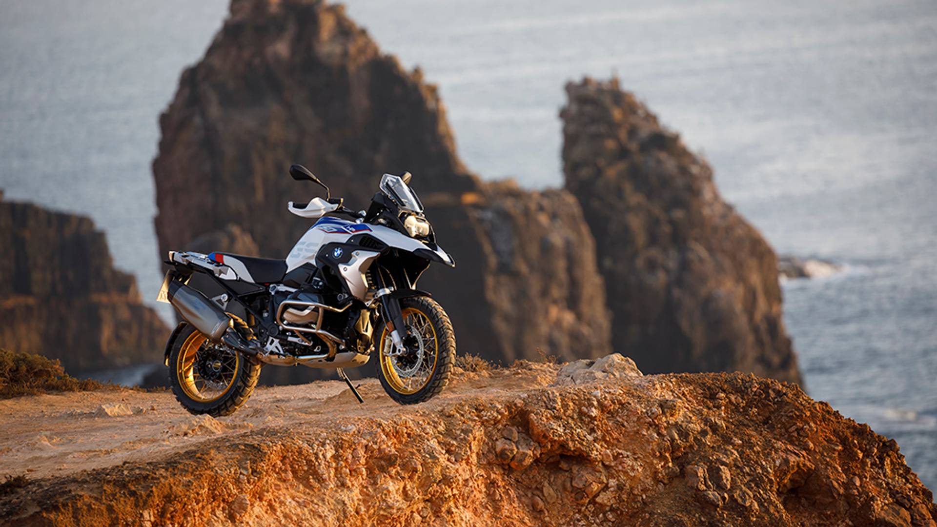 1920x1080 BMW GS 1250 Wallpaper