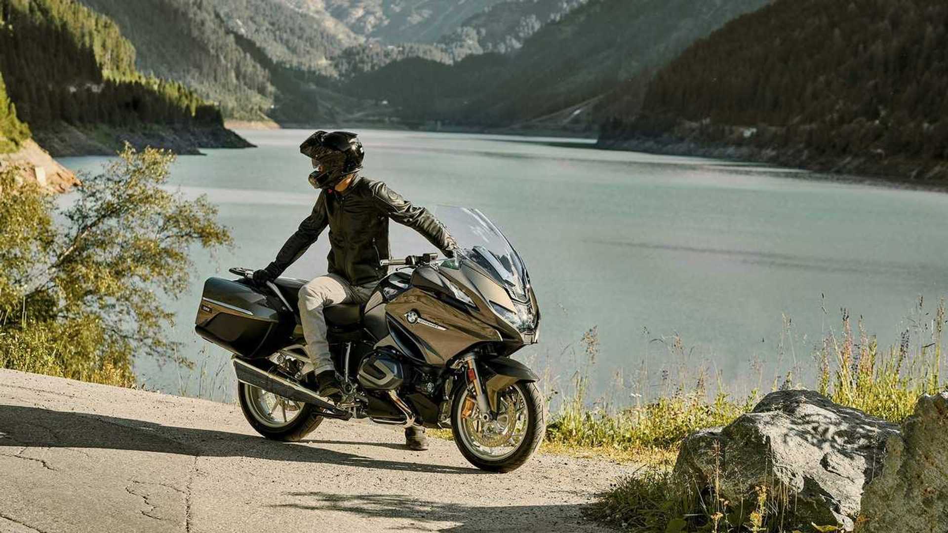 1920x1080 BMW Launches New Hi Tech R 1250 RT With Dynamic Cruise Control