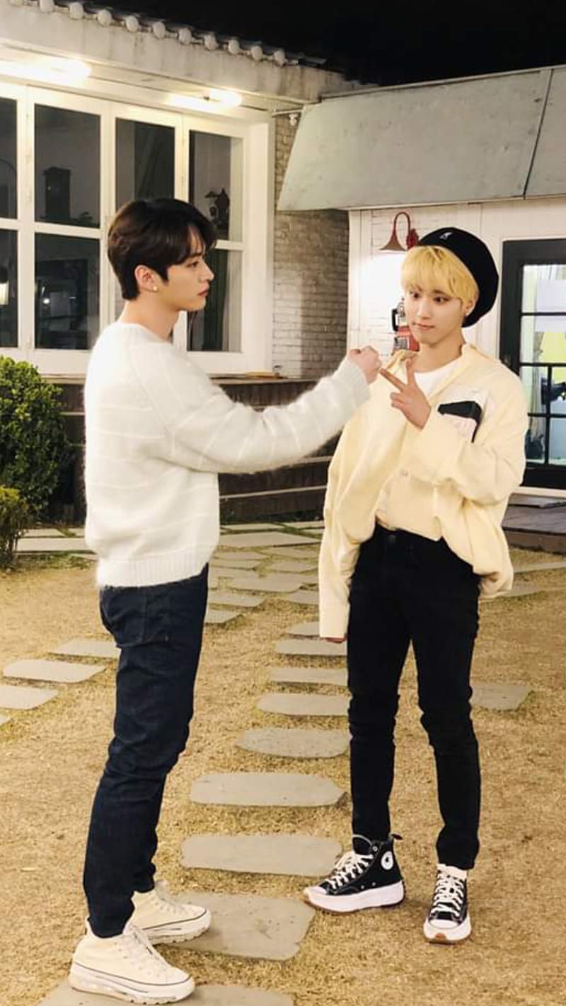 800x1422 Minsung, han, han jisung, jisung, kpop, lee know, lee minho, minho, stray kids, HD phone wallpaper
