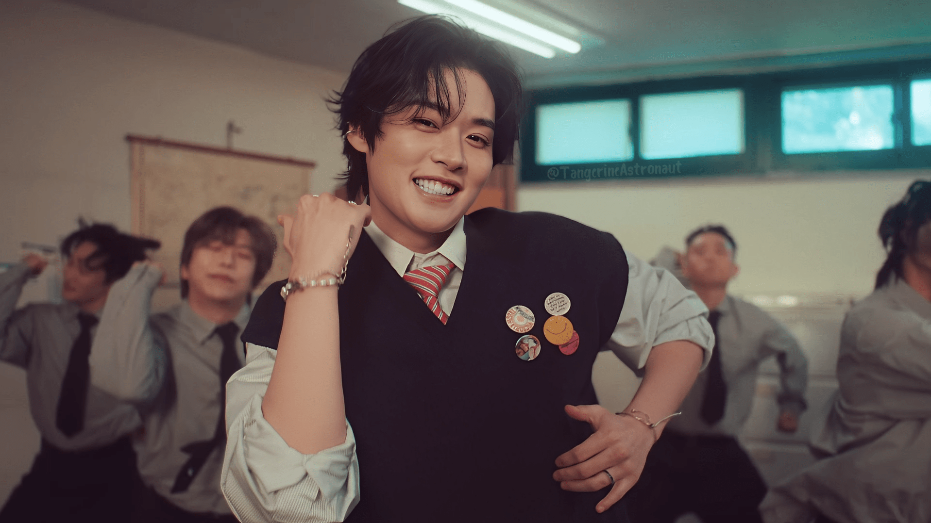 1917x1078 Just some HD screens I did recently for desktop wallpaper in case anyone wants to use them <3 (Minsung warning)