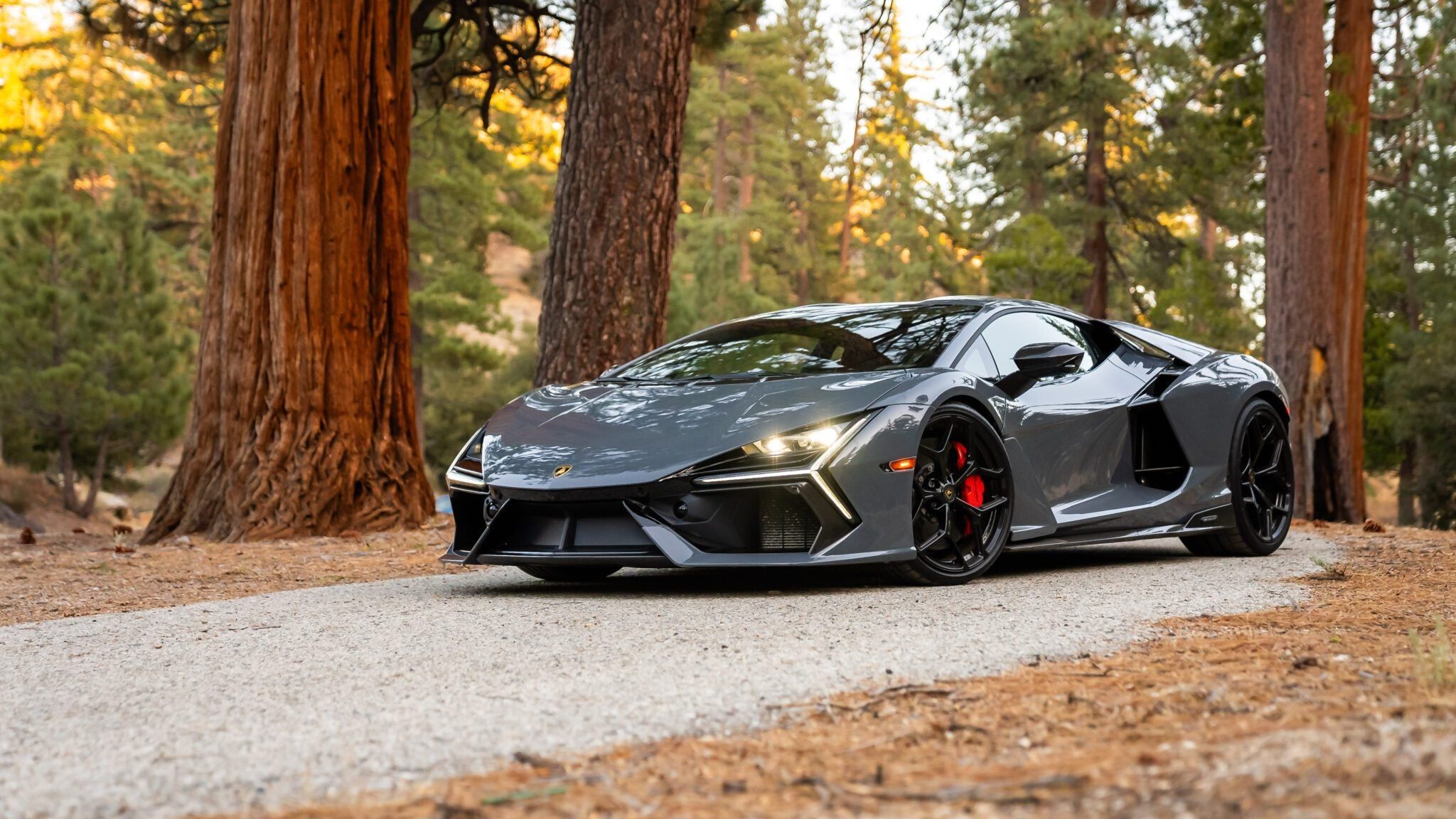 2048x1152 Review: The 2024 Lamborghini Revuelto