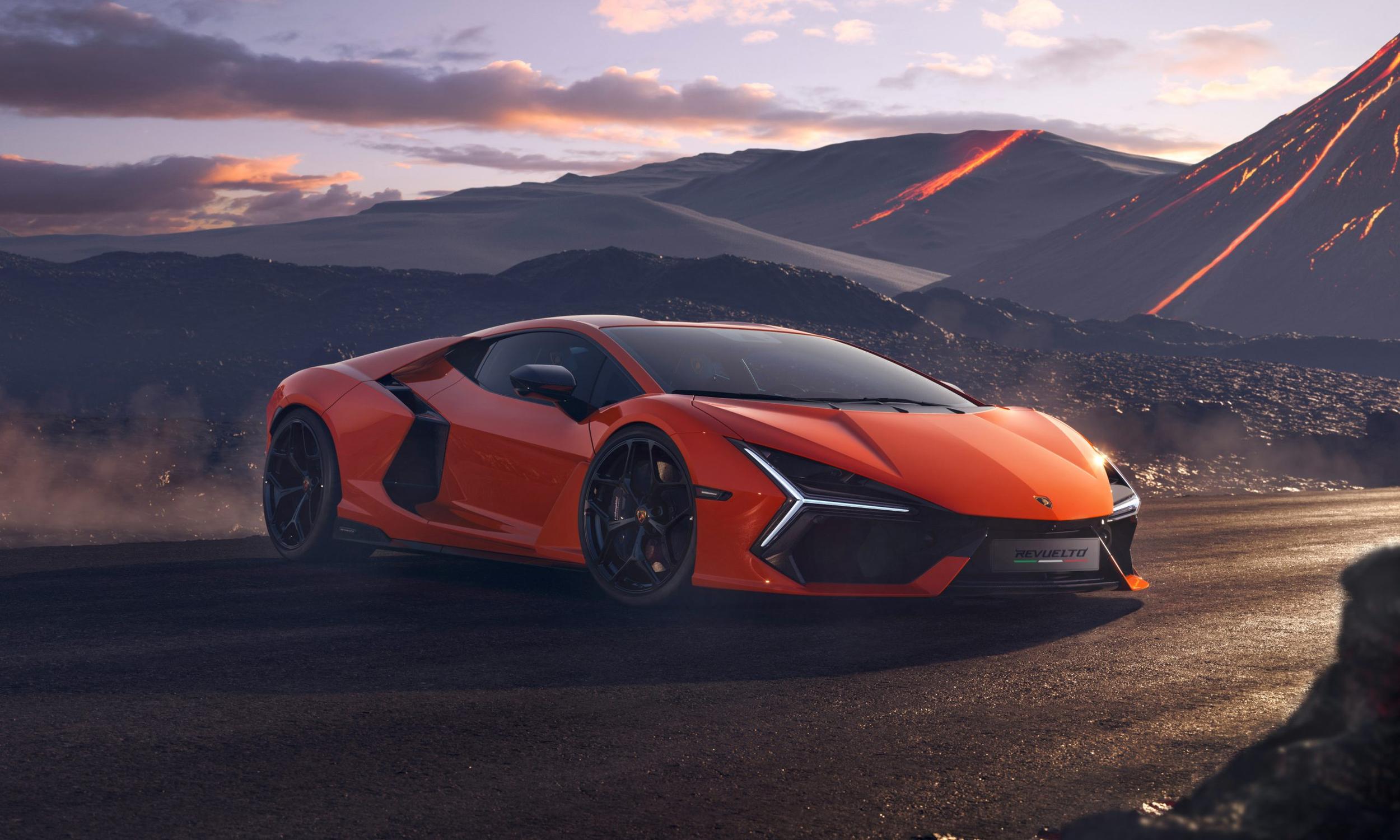 2500x1500 Lamborghini Revuelto: Review, Price & Specs