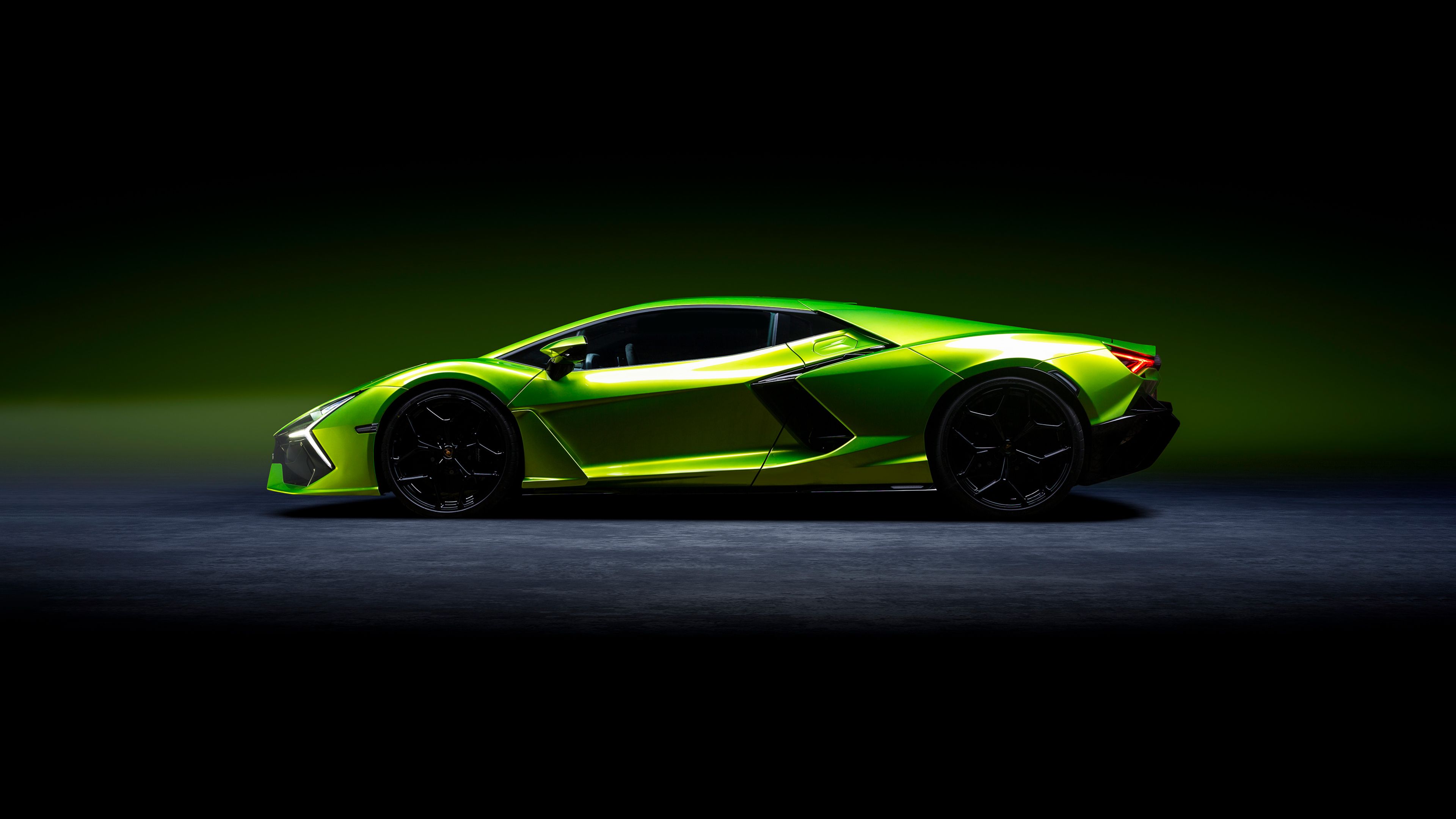 3840x2160 Lamborghini Revuelto Dark background Wallpaper Car Wallpaper