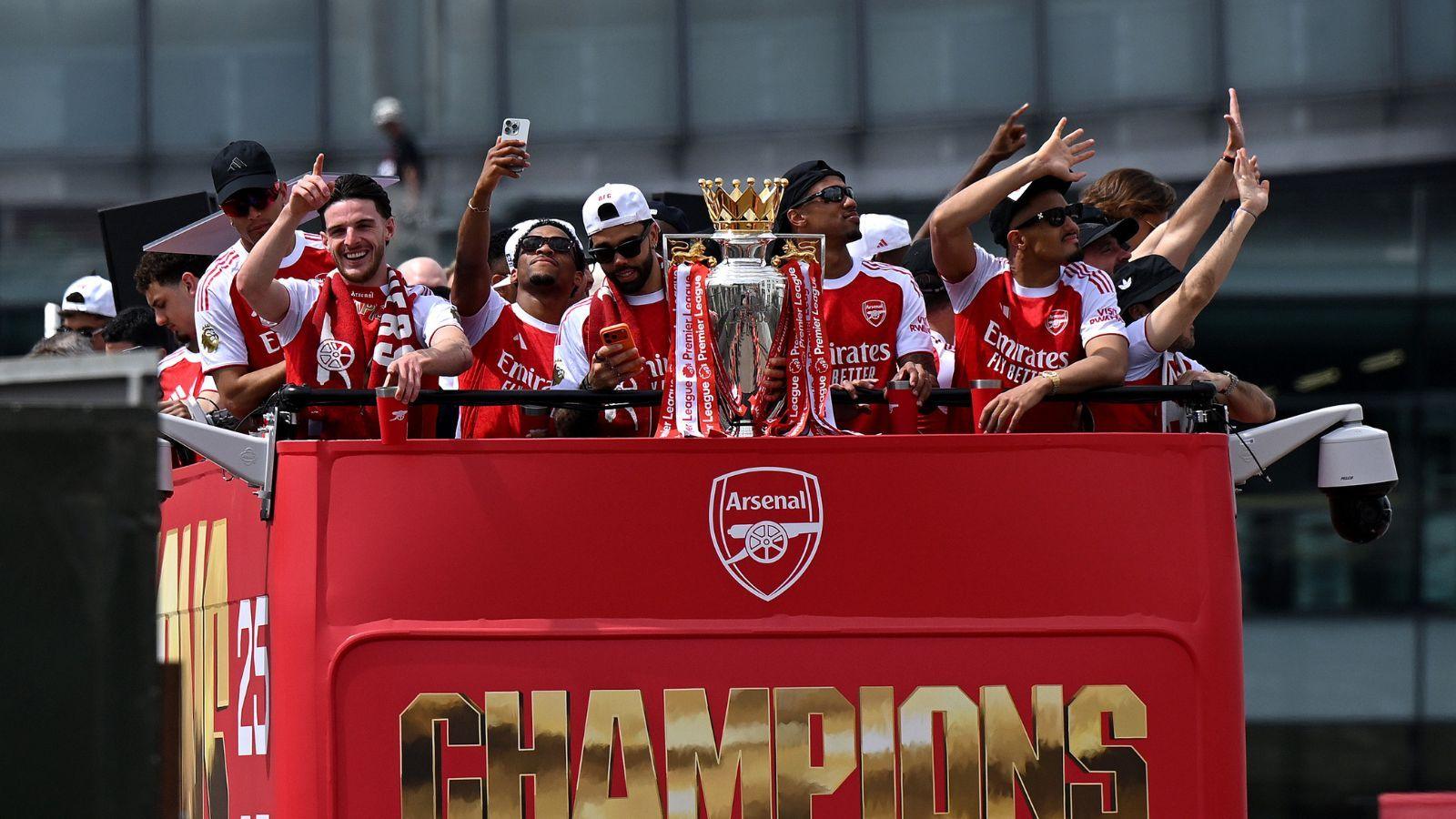 1600x900 Arsenal news: Premier League trophy parade in picture