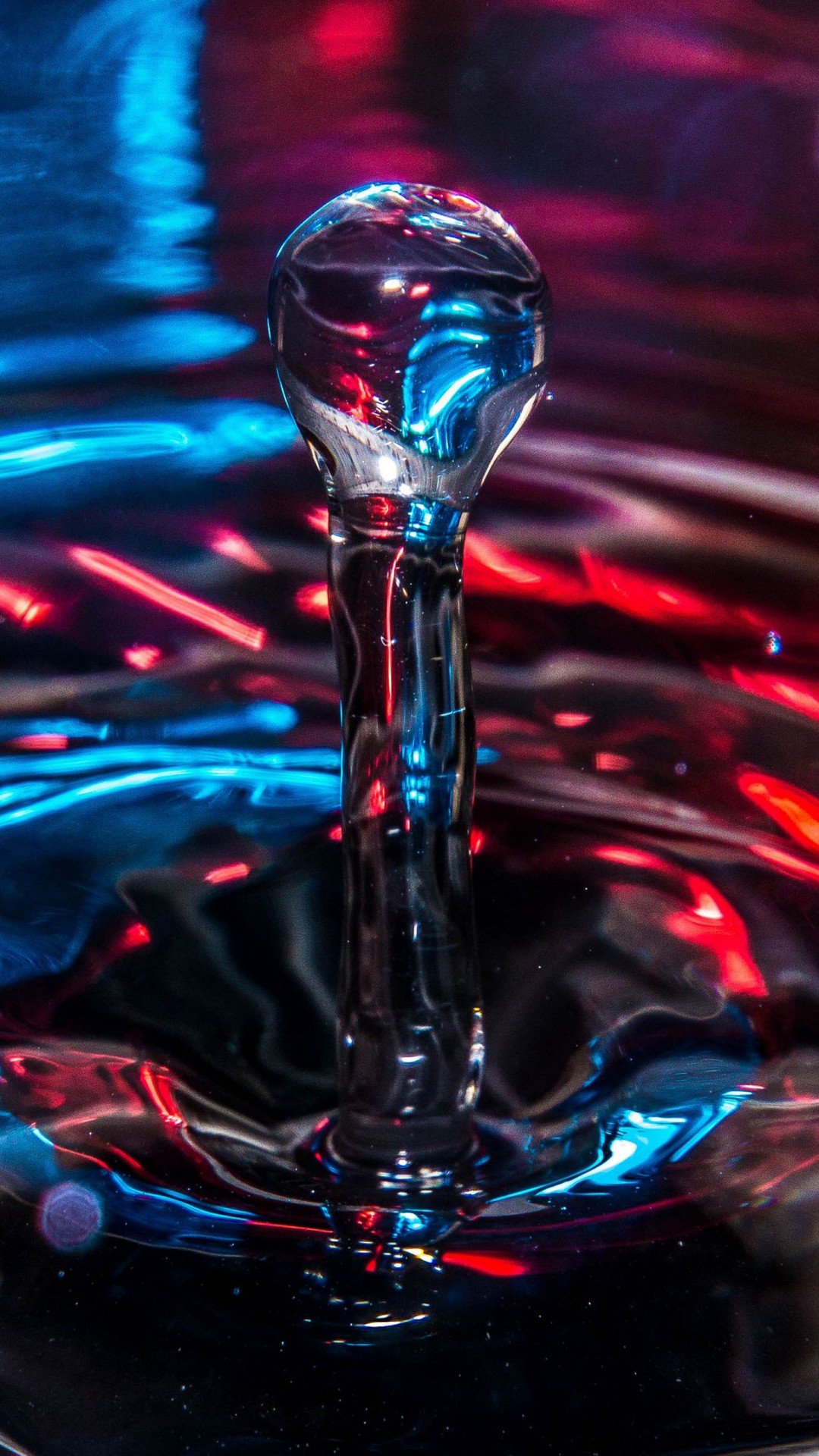 1080x1920 Blue Red Water Drop Waves 4K HD Abstract Wallpaper