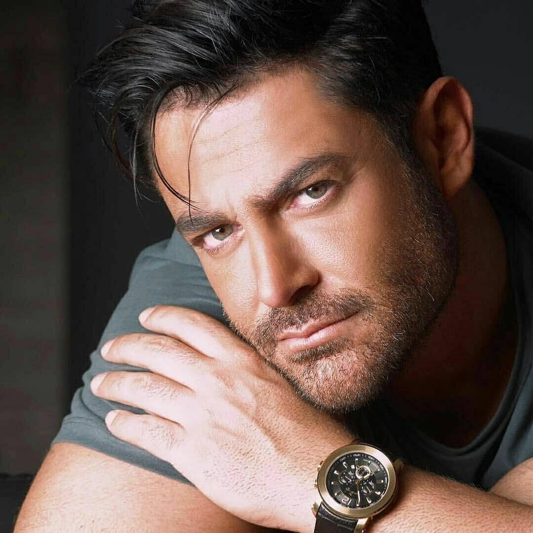 1080x1080 Mohammad Reza Golzar Wallpaper