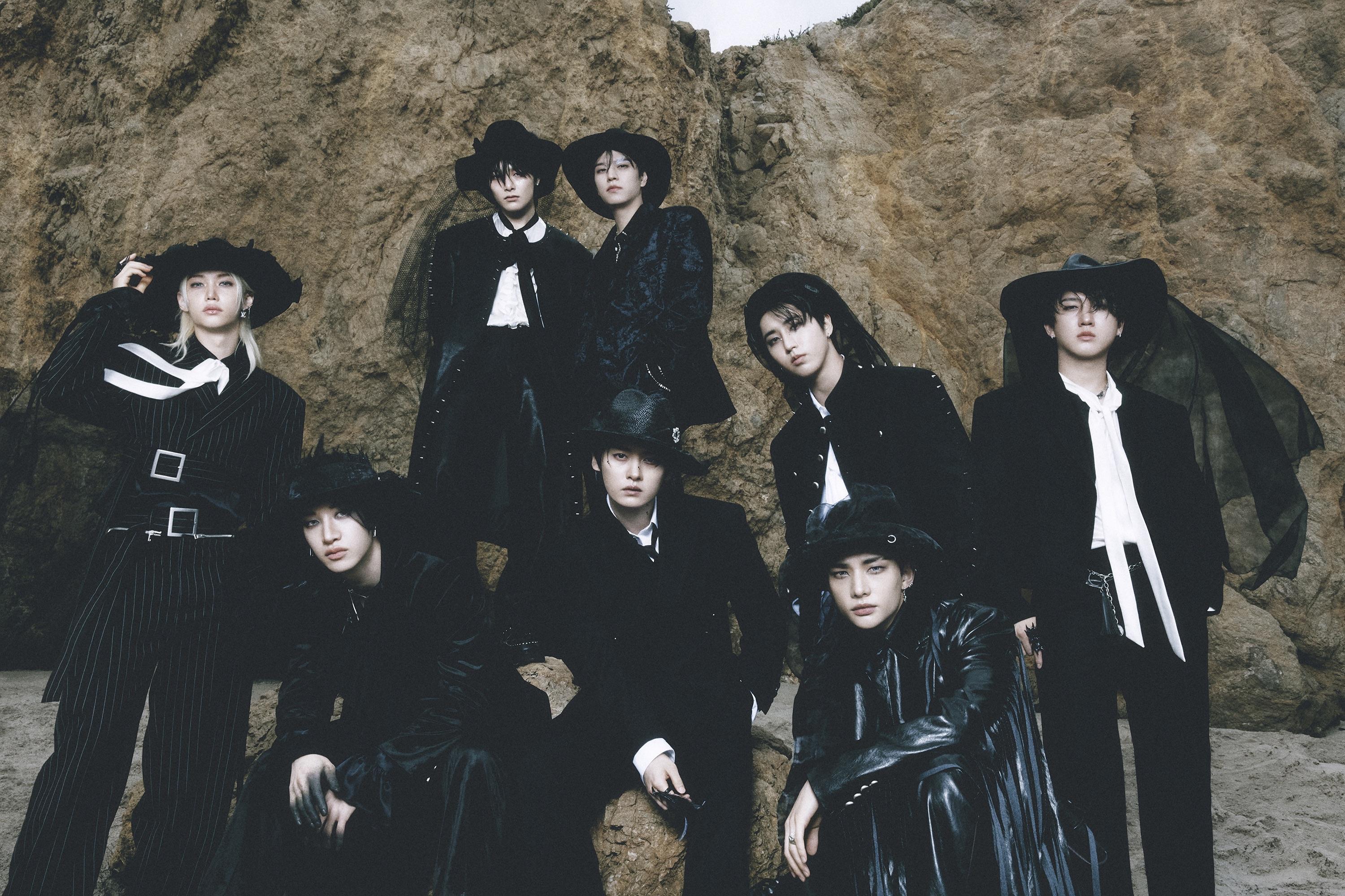 3000x2000 Stray Kids IT TAPE 'DO IT' (Online Cover / Teaser Image : Group, Unit)