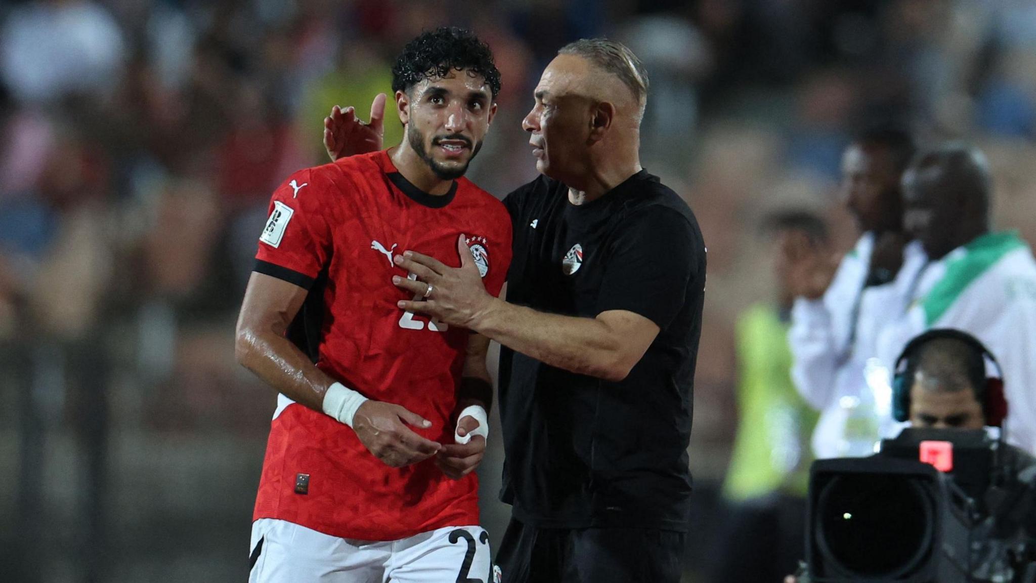 2048x1152 Omar Marmoush: Man City forward to miss Manchester derby with knee injury