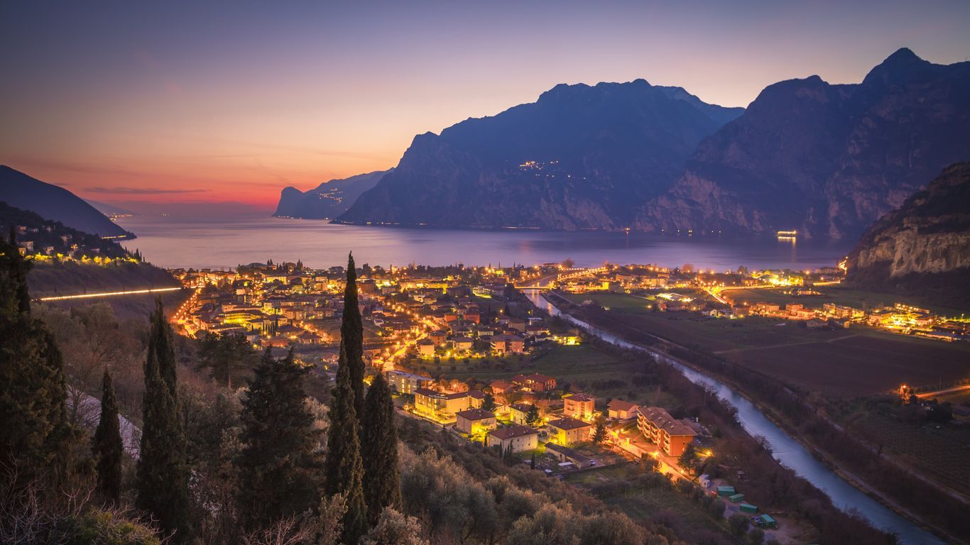 1366x768 Riva del Garda Travel Guide. Riva del Garda Tourism