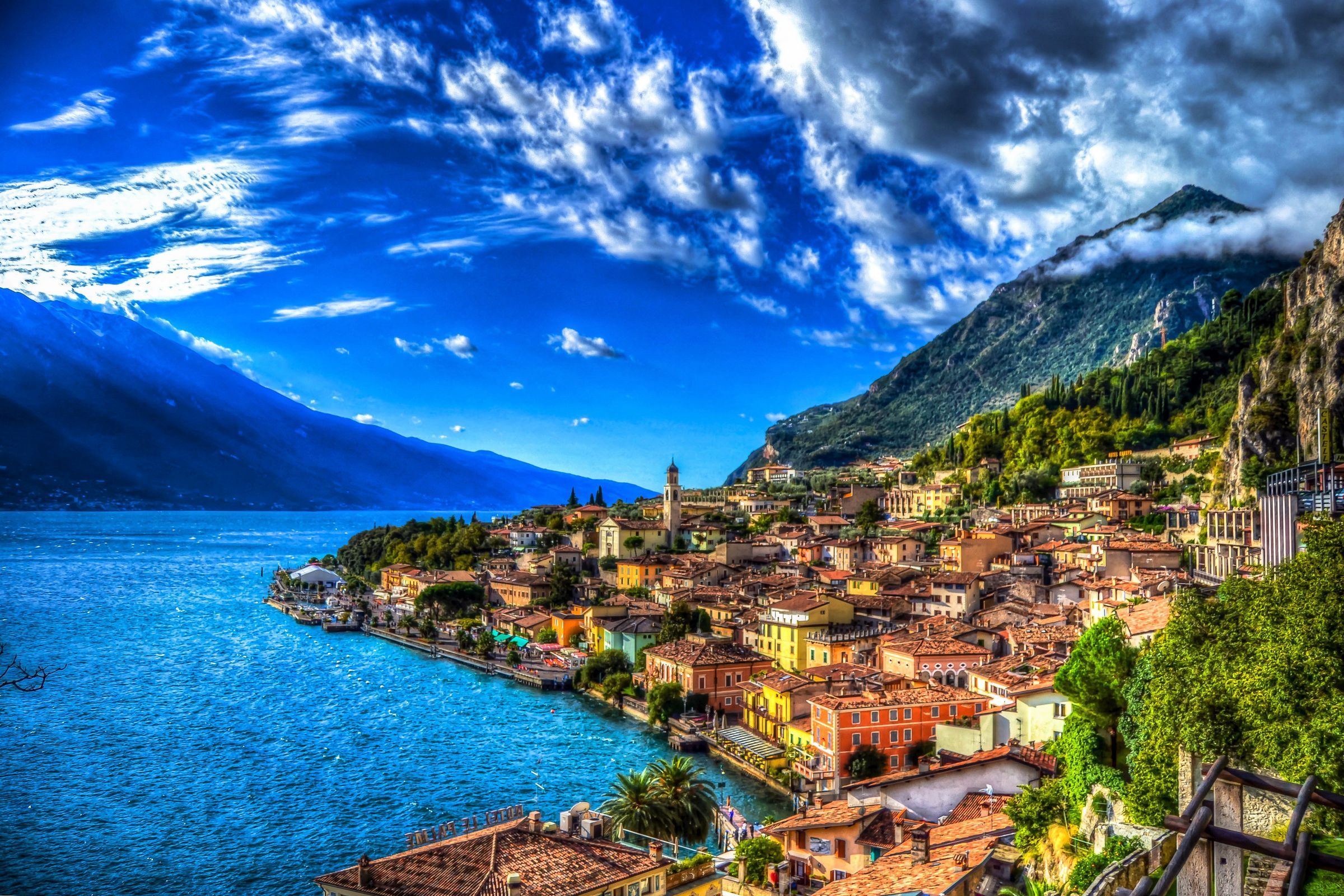 2400x1600 Lake Garda Wallpaper