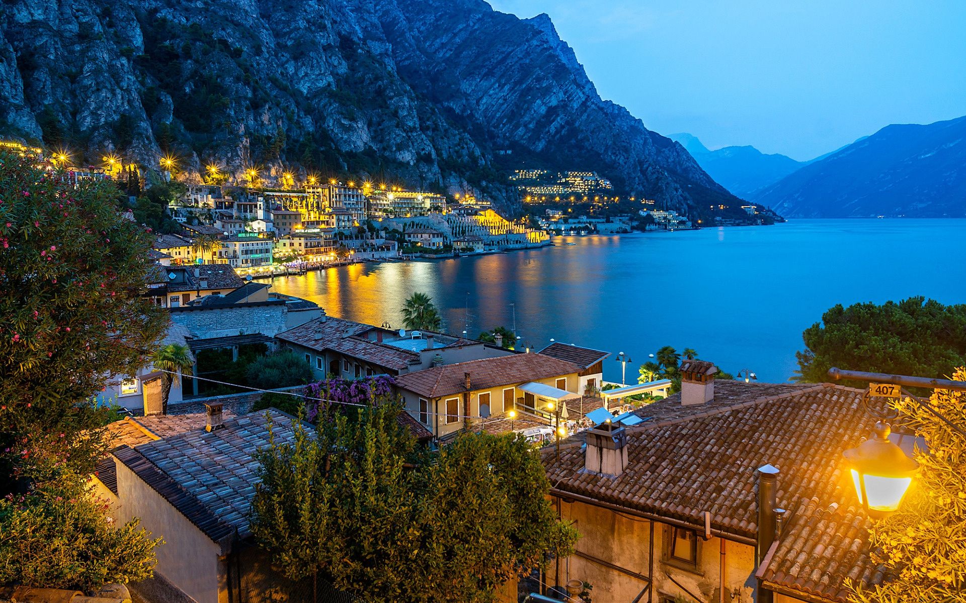 1920x1200 Lake Garda Wallpaper