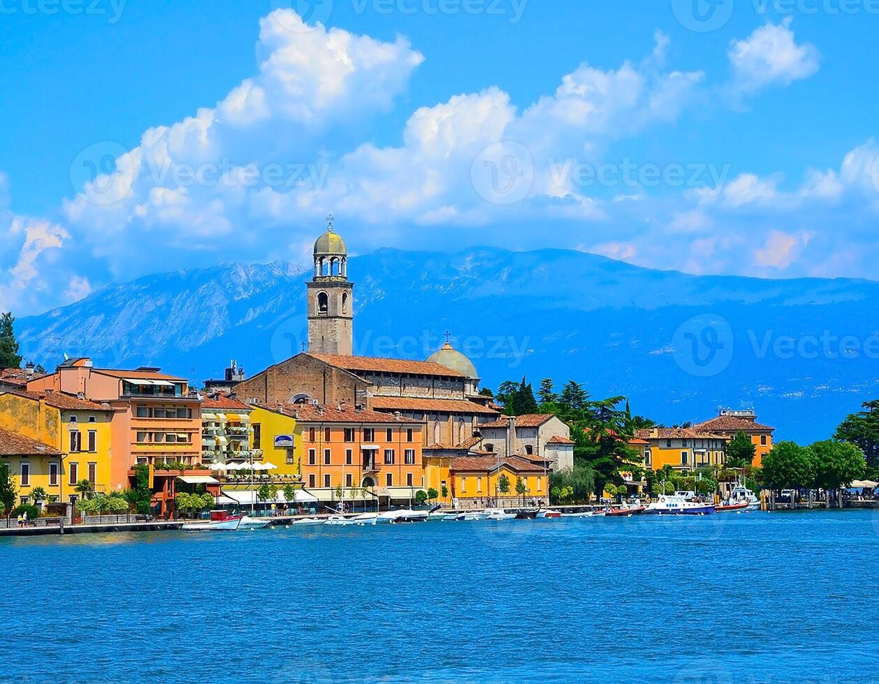 1258x980 Beautiful view of Riva del Garda, Lake Garda, Italy