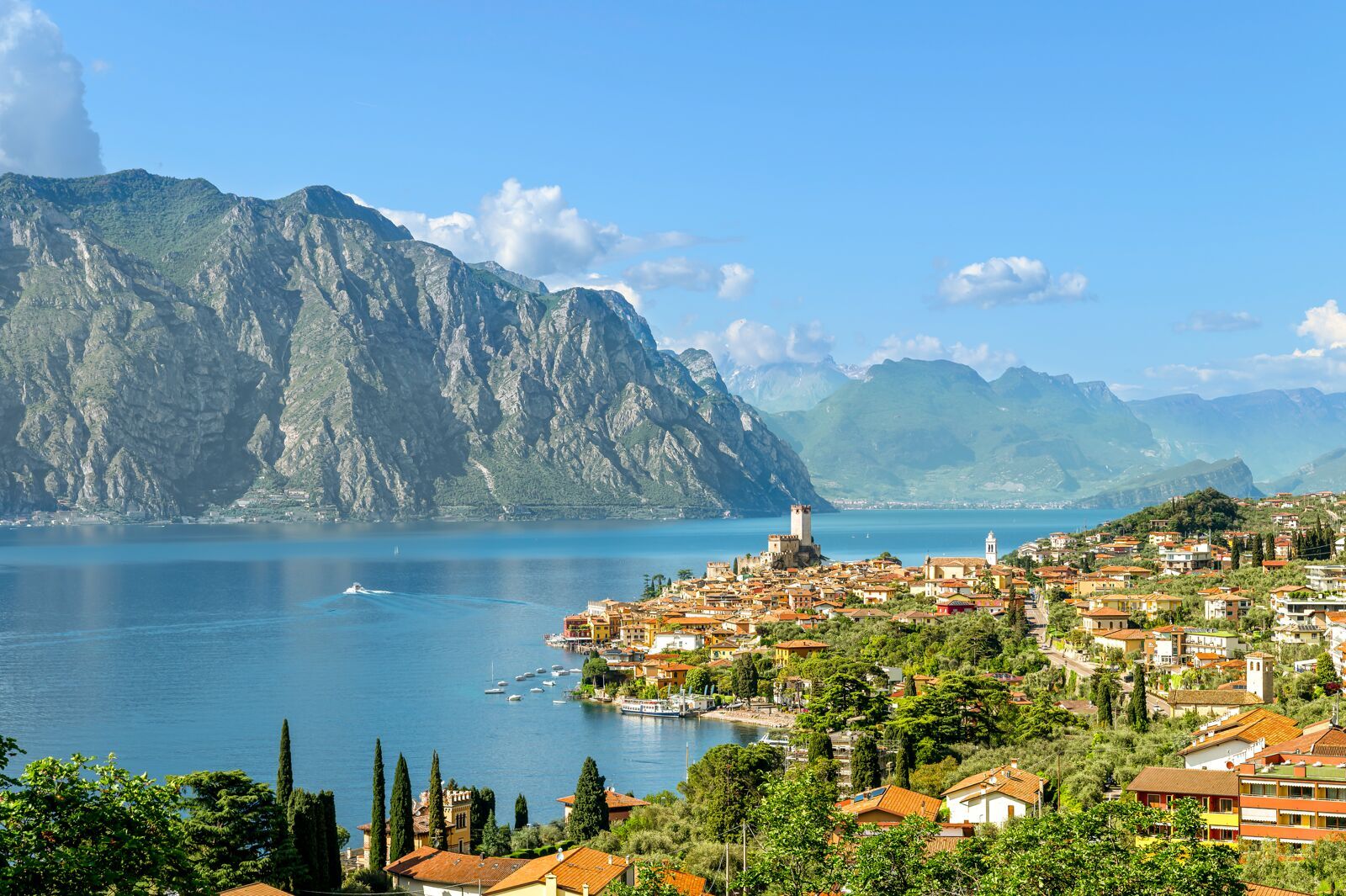 1600x1065 Lake Garda Cycling holiday