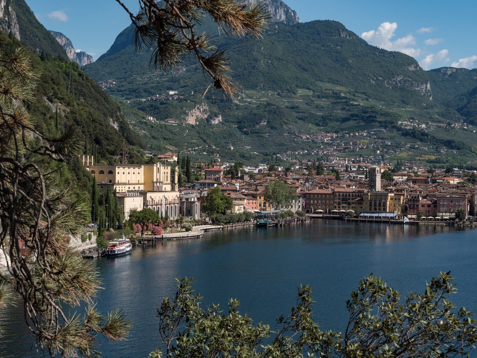 1600x1200 Riva del Garda (2026)