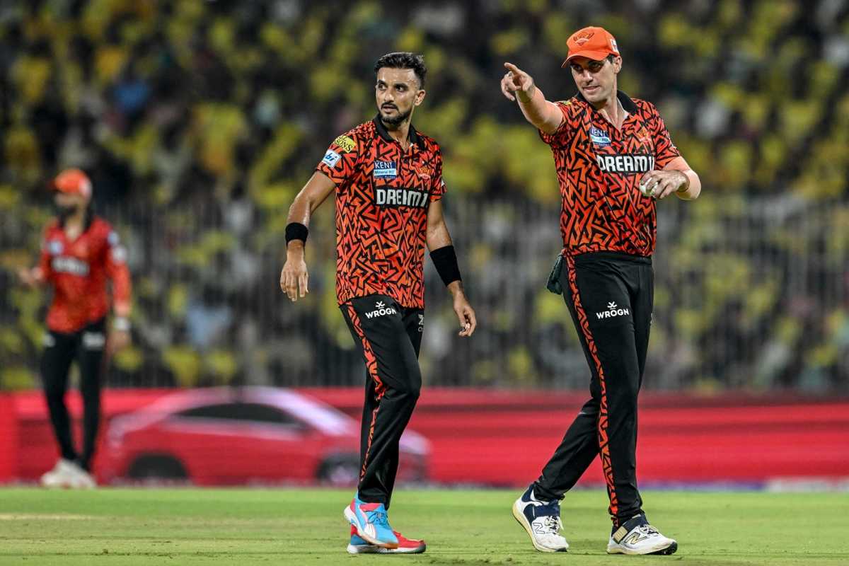 1200x800 Harshal Patel Photo. Image Gallery and Match Picture
