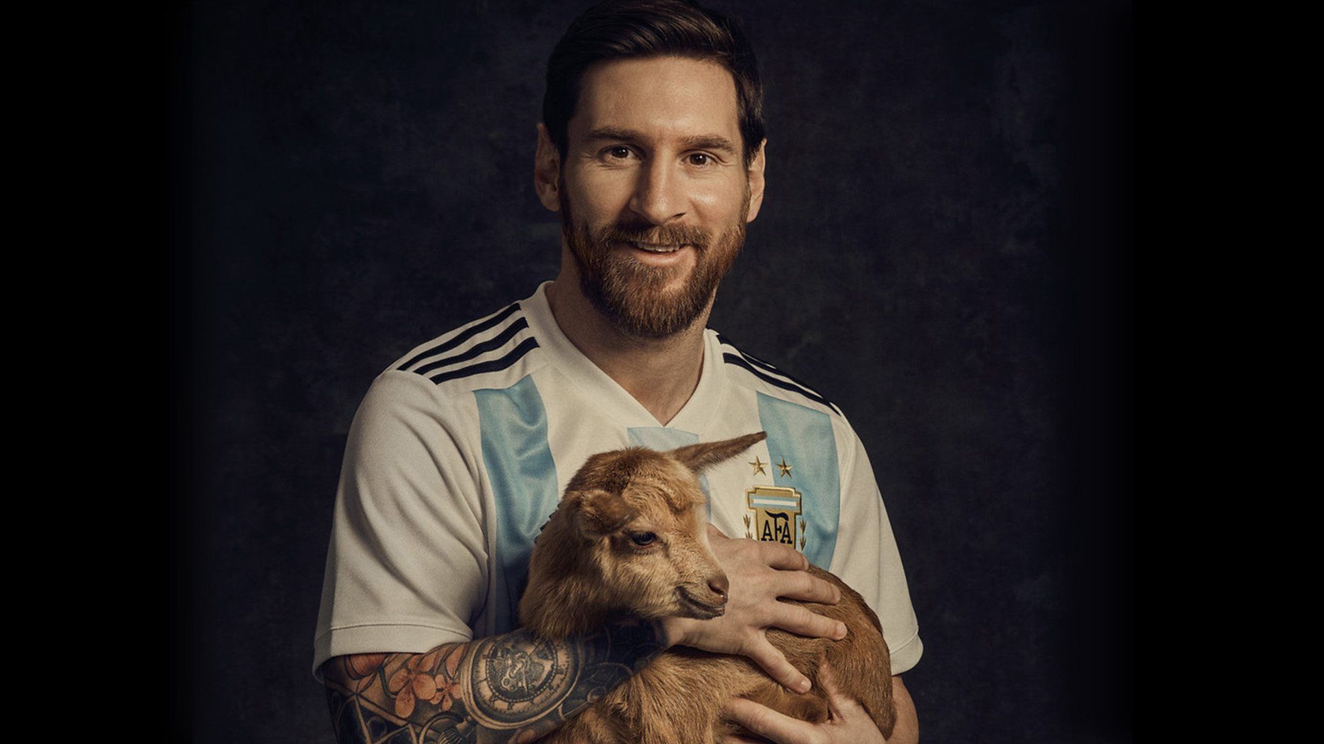 1920x1080 Messi's goat photohoot went viral, but what about these other footballers with animals?