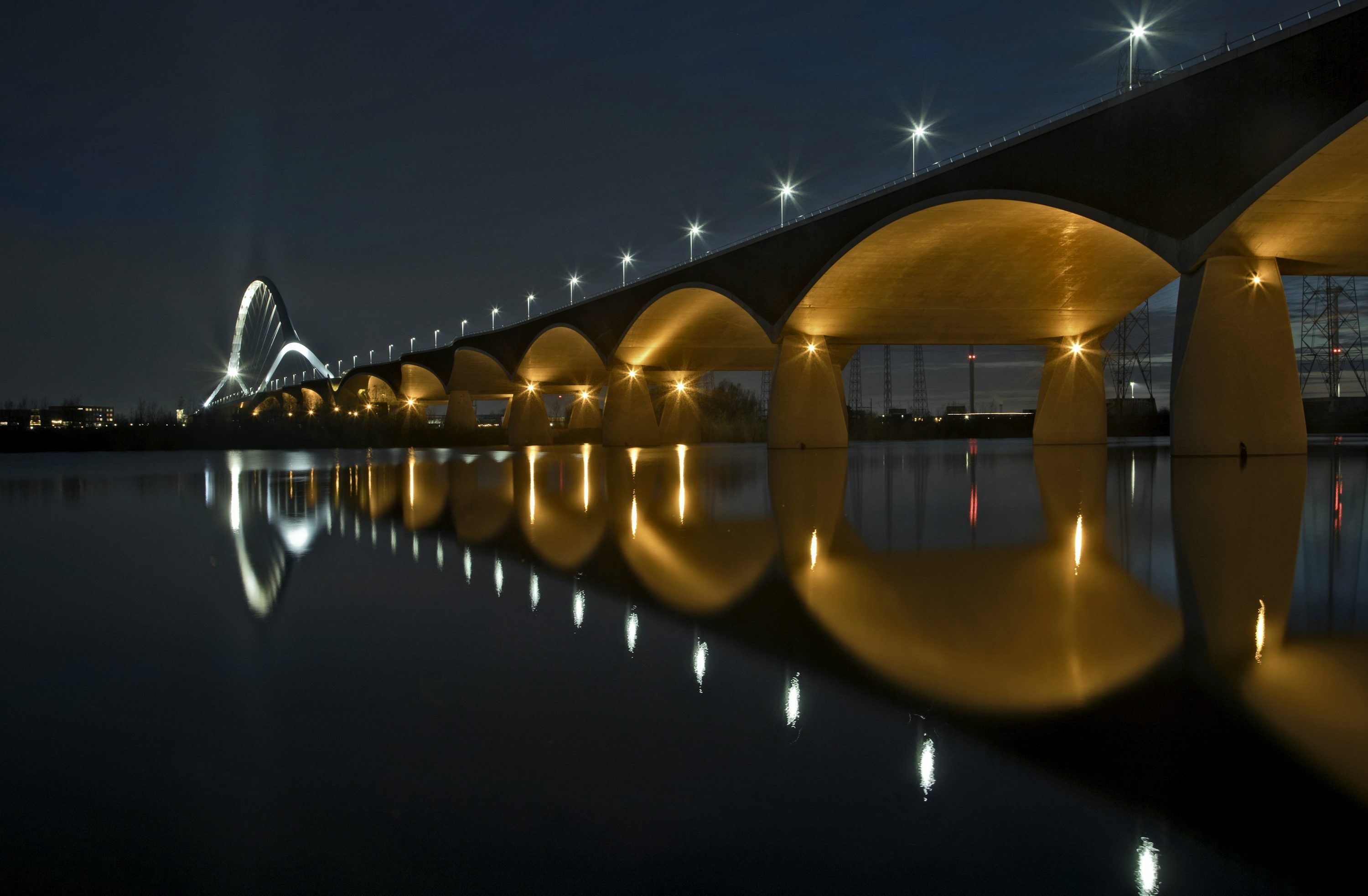 3000x1966 Nijmegen Picture. Download Free Image