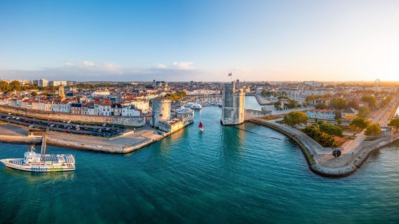 1600x900 Que faire à La Rochelle en 2 jours : notre itinéraire sans voiture