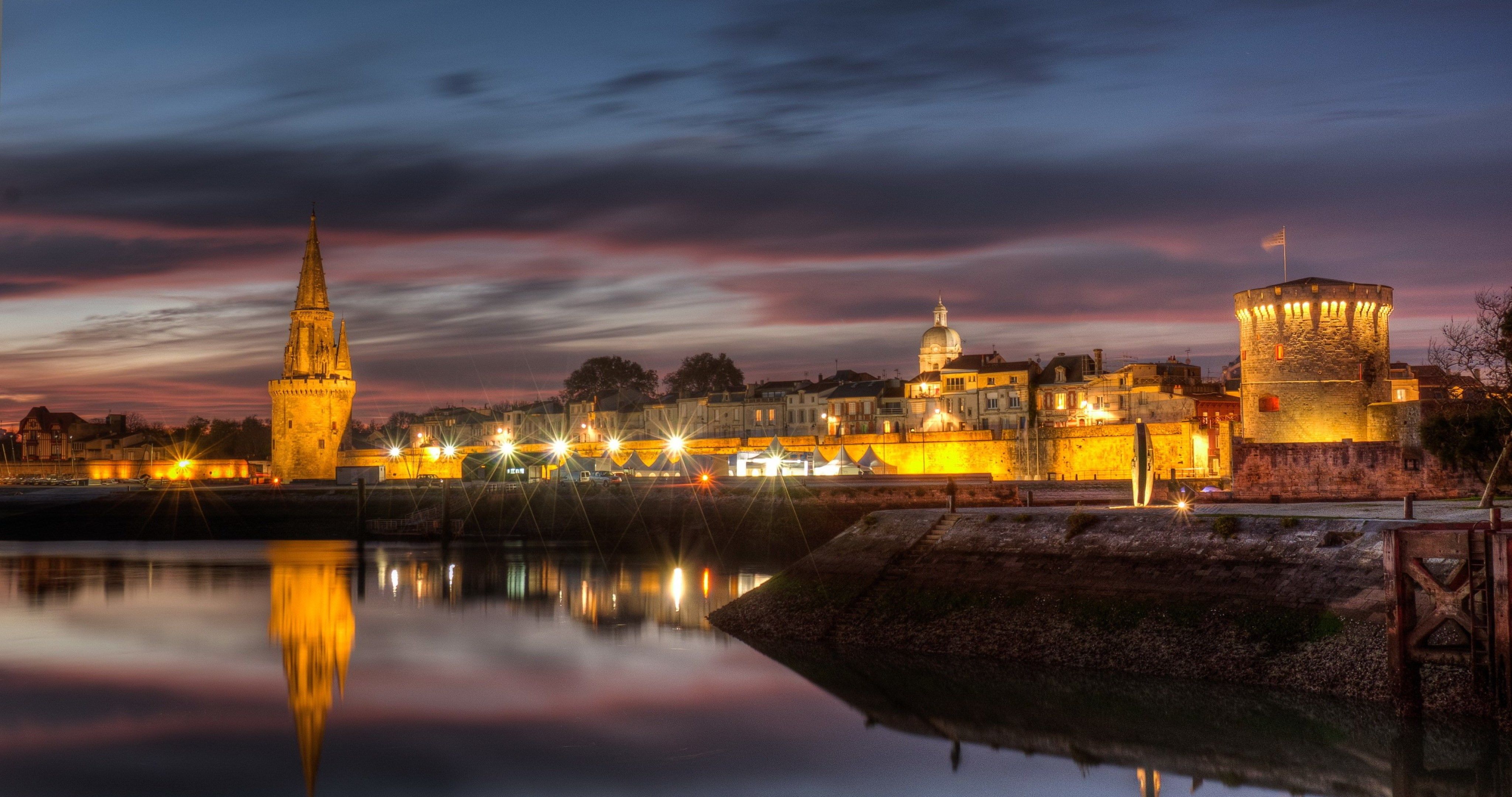 4096x2160 La Rochelle Wallpaper